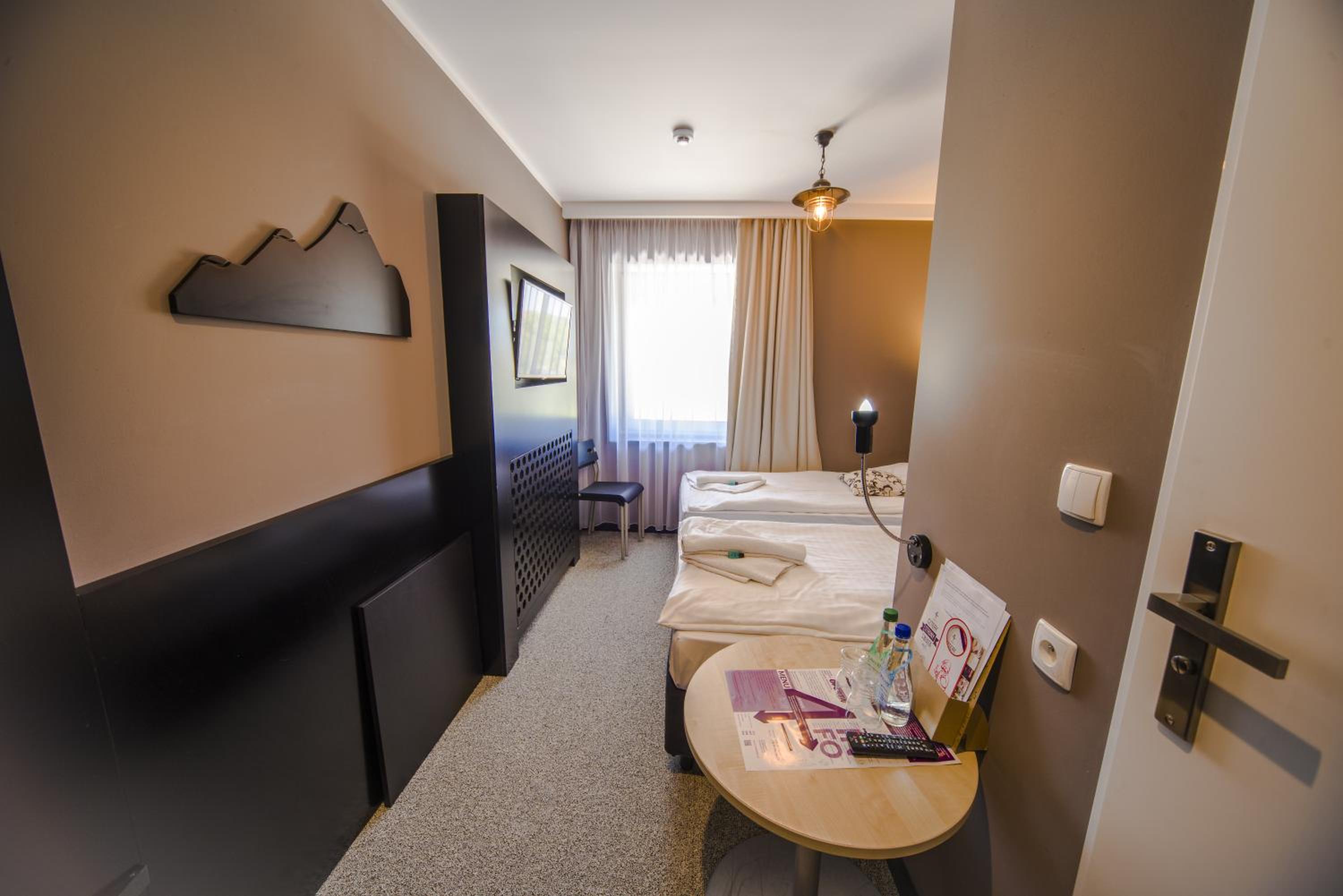 Standard Double Room - Photo 4