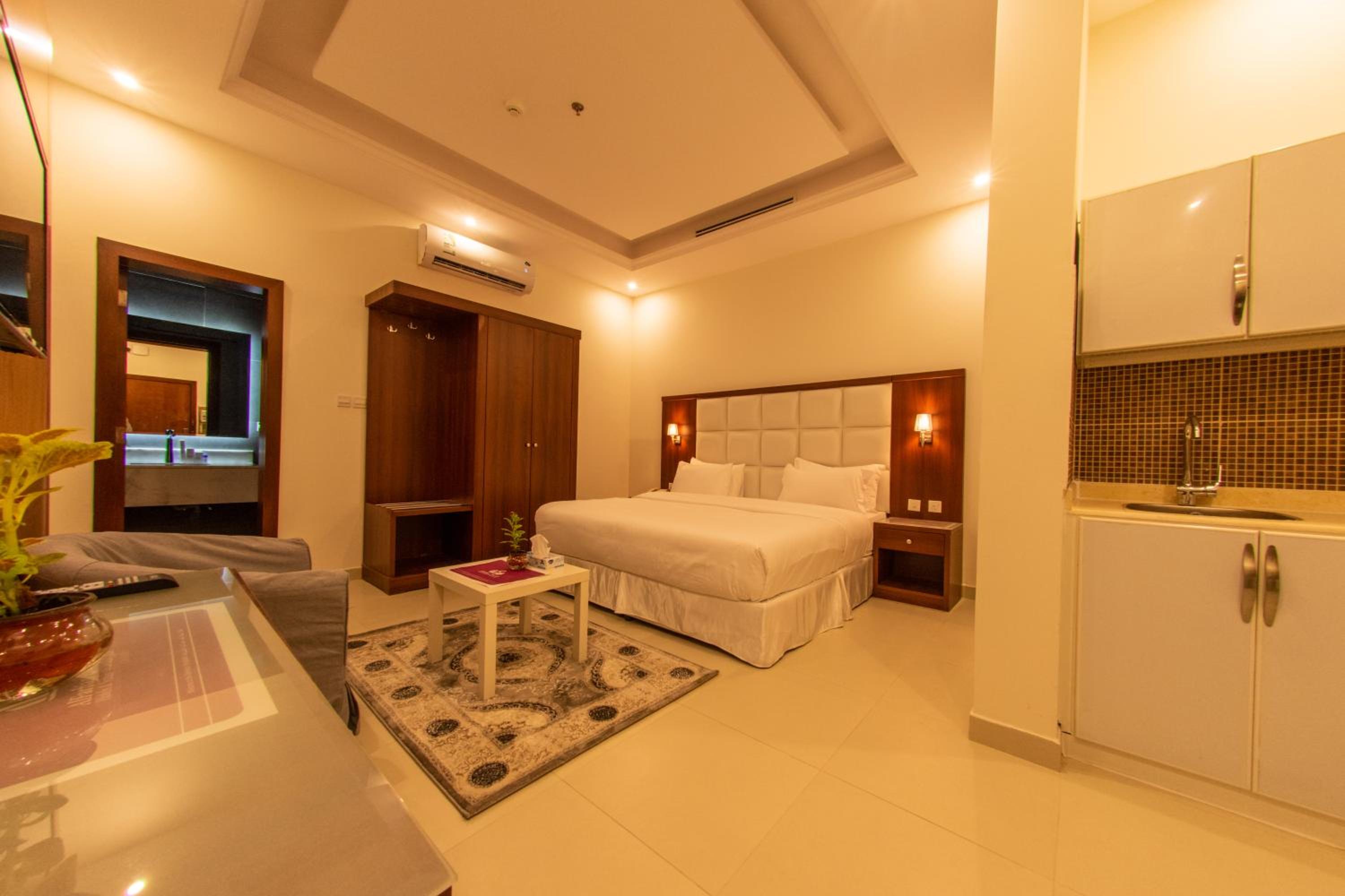 Budget Double Room photo 1