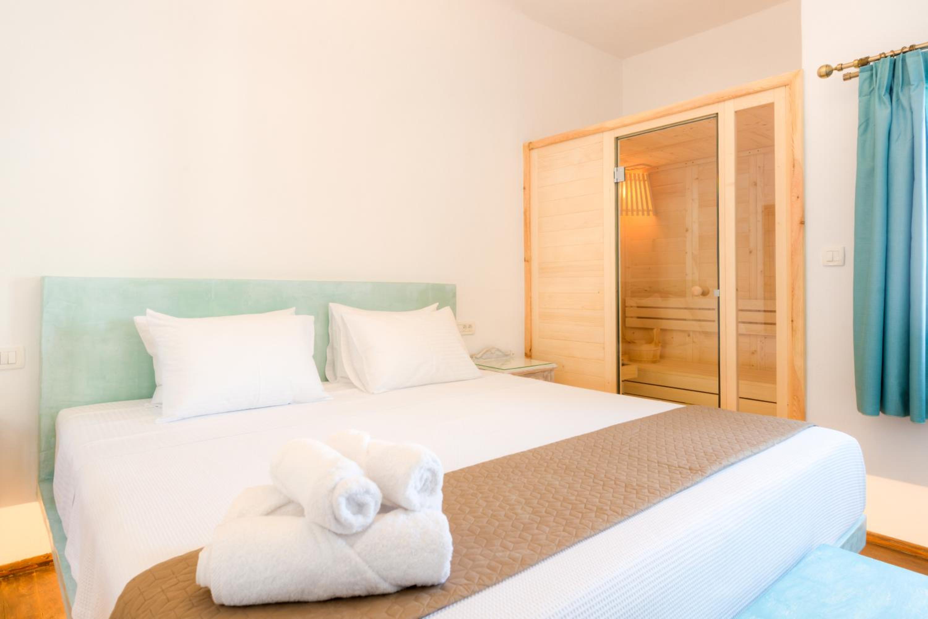 Nereus Suite with Private Hot Tub photo 1