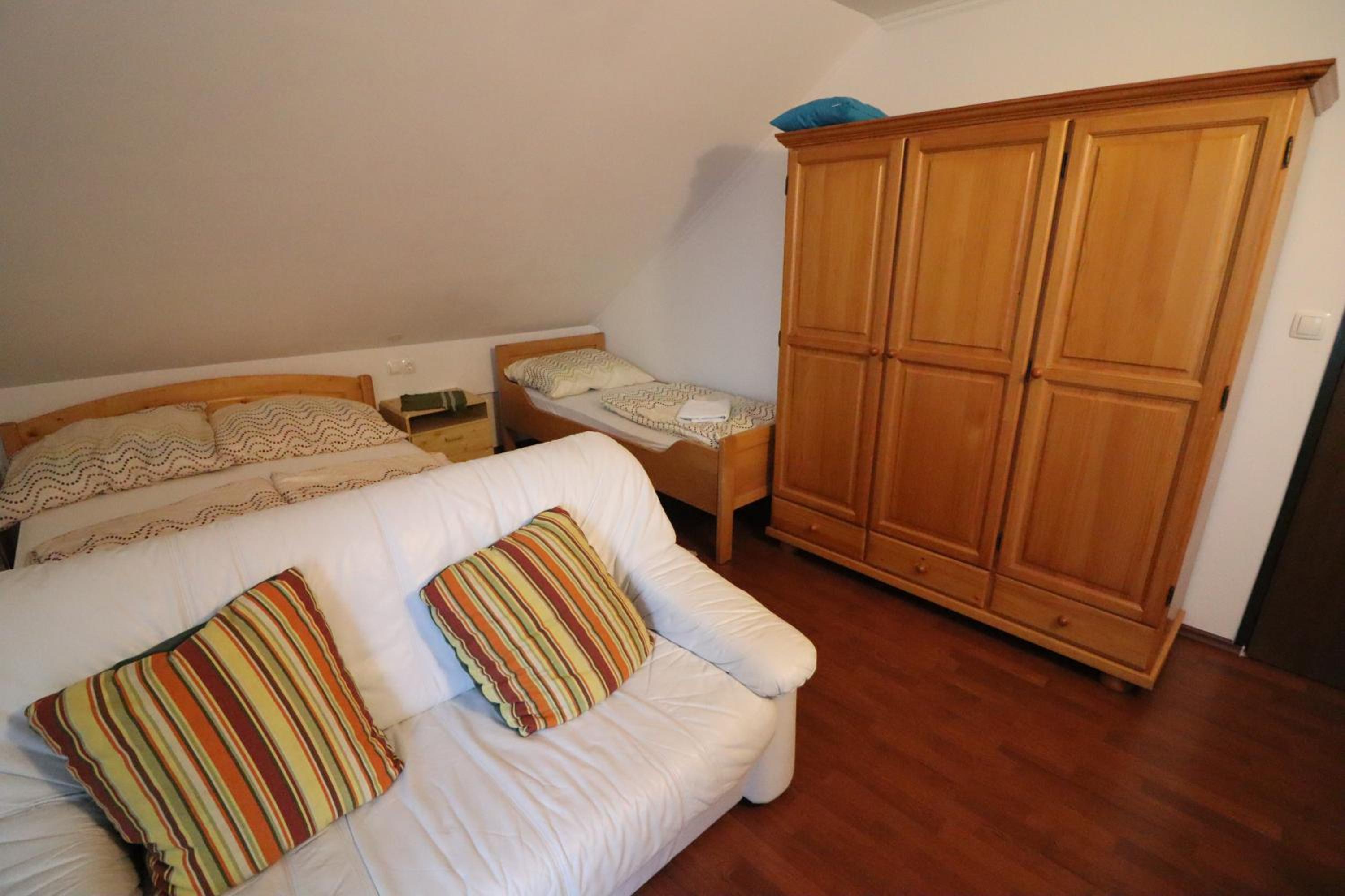 Triple Room with Balcony - Photo 1