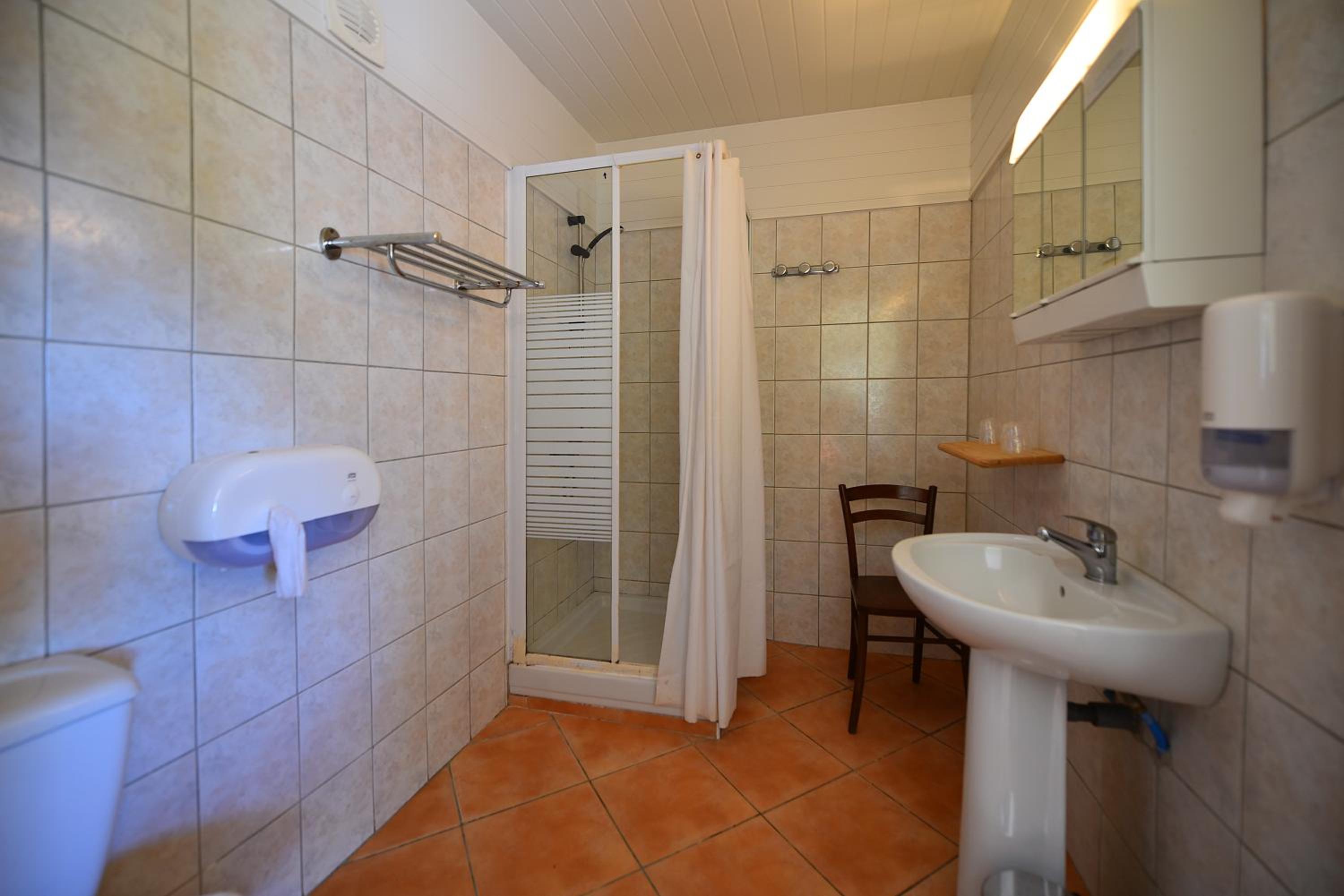 Superior Double Room with Sea View - Photo 5