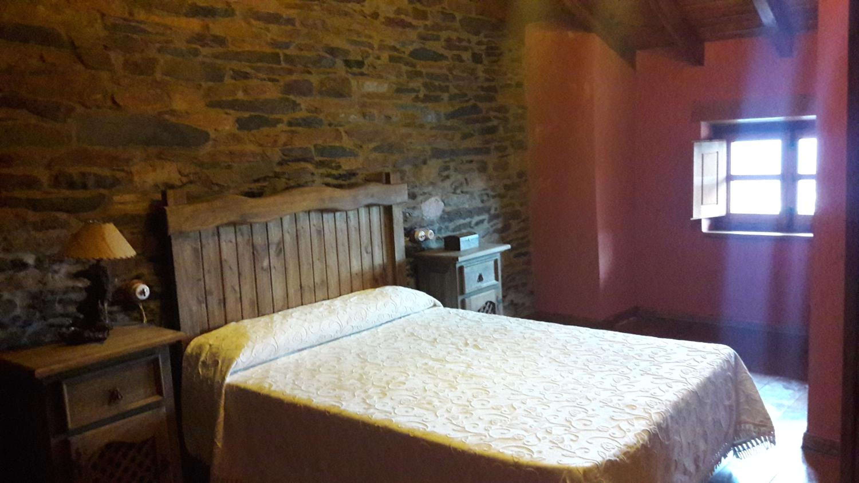 Casa de cuatro habitaciones