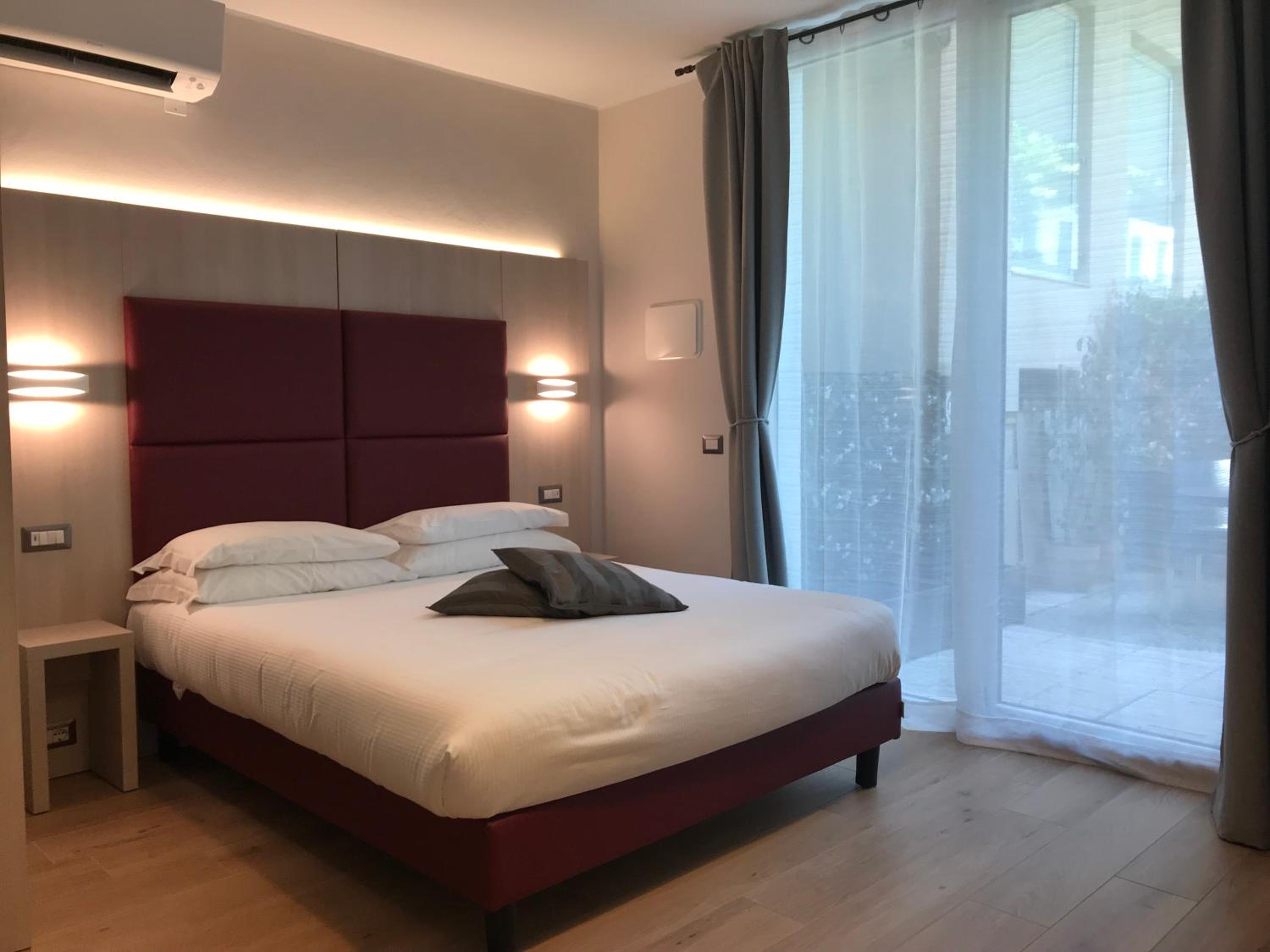 Junior Suite With Garden View