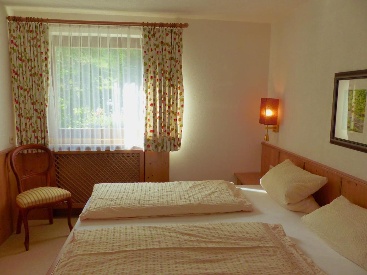 Two-Bedroom Apartment with Balcony photo 3