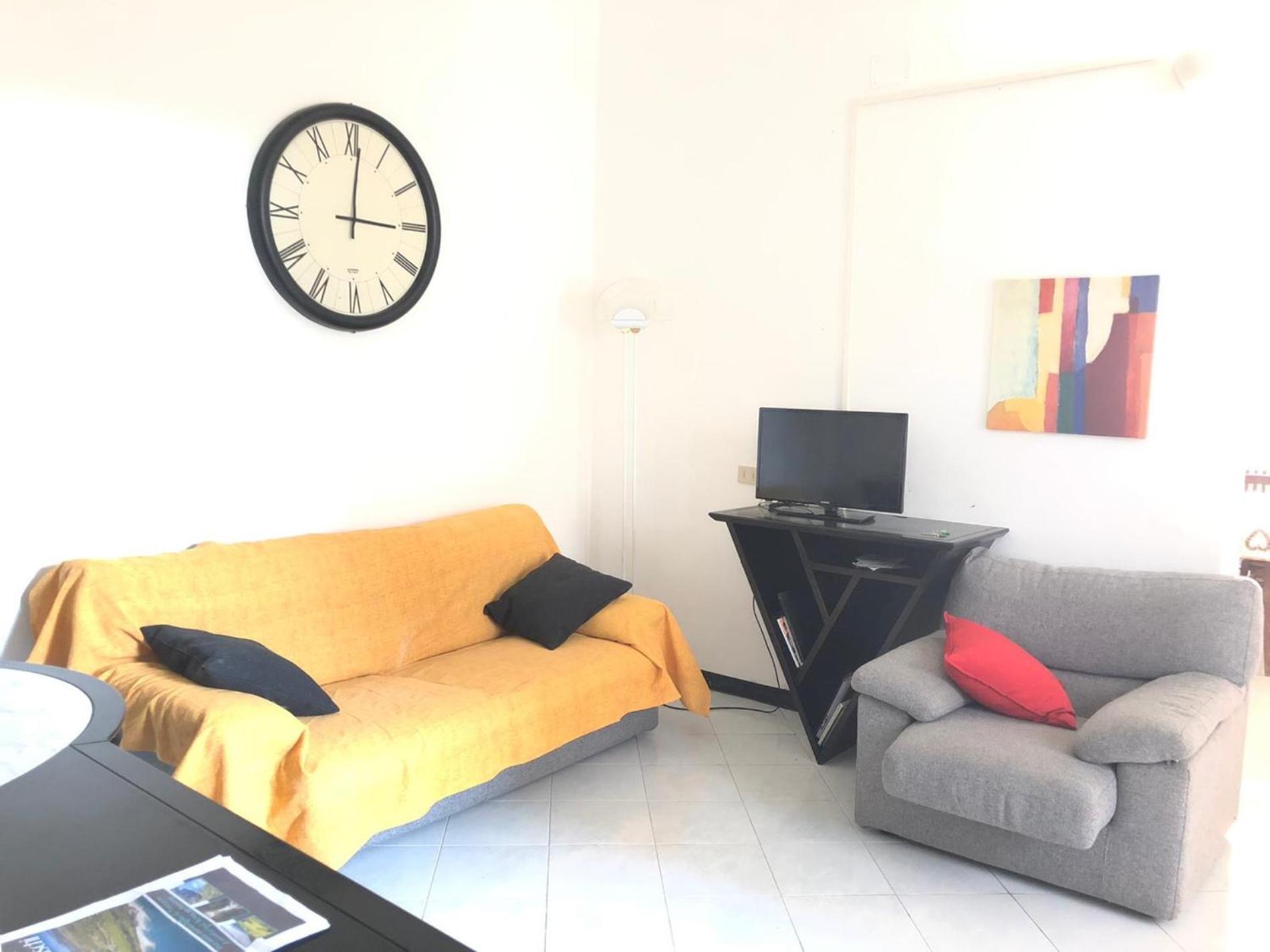 Two-Bedroom Apartment photo 3