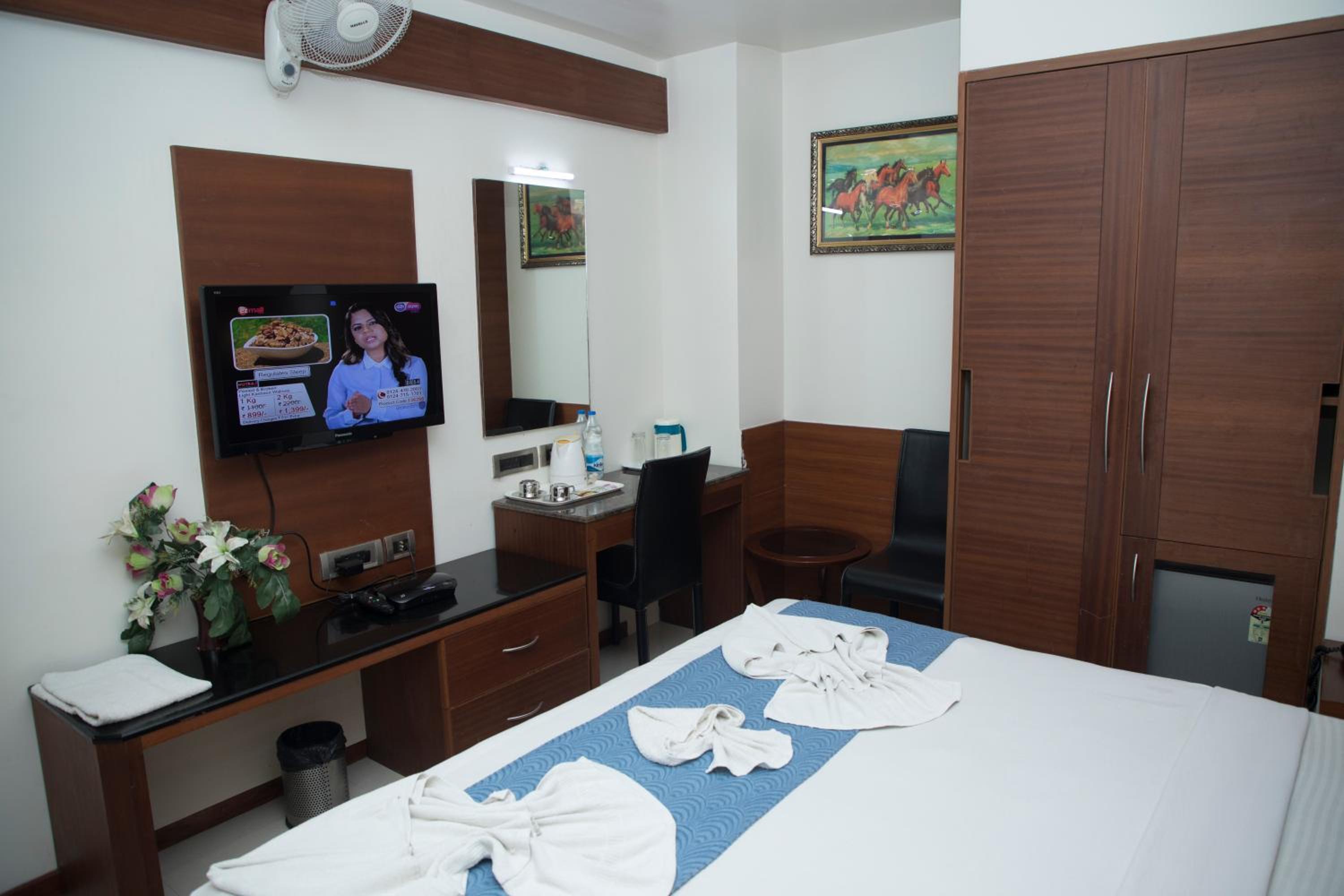 Classic Double or Twin Room