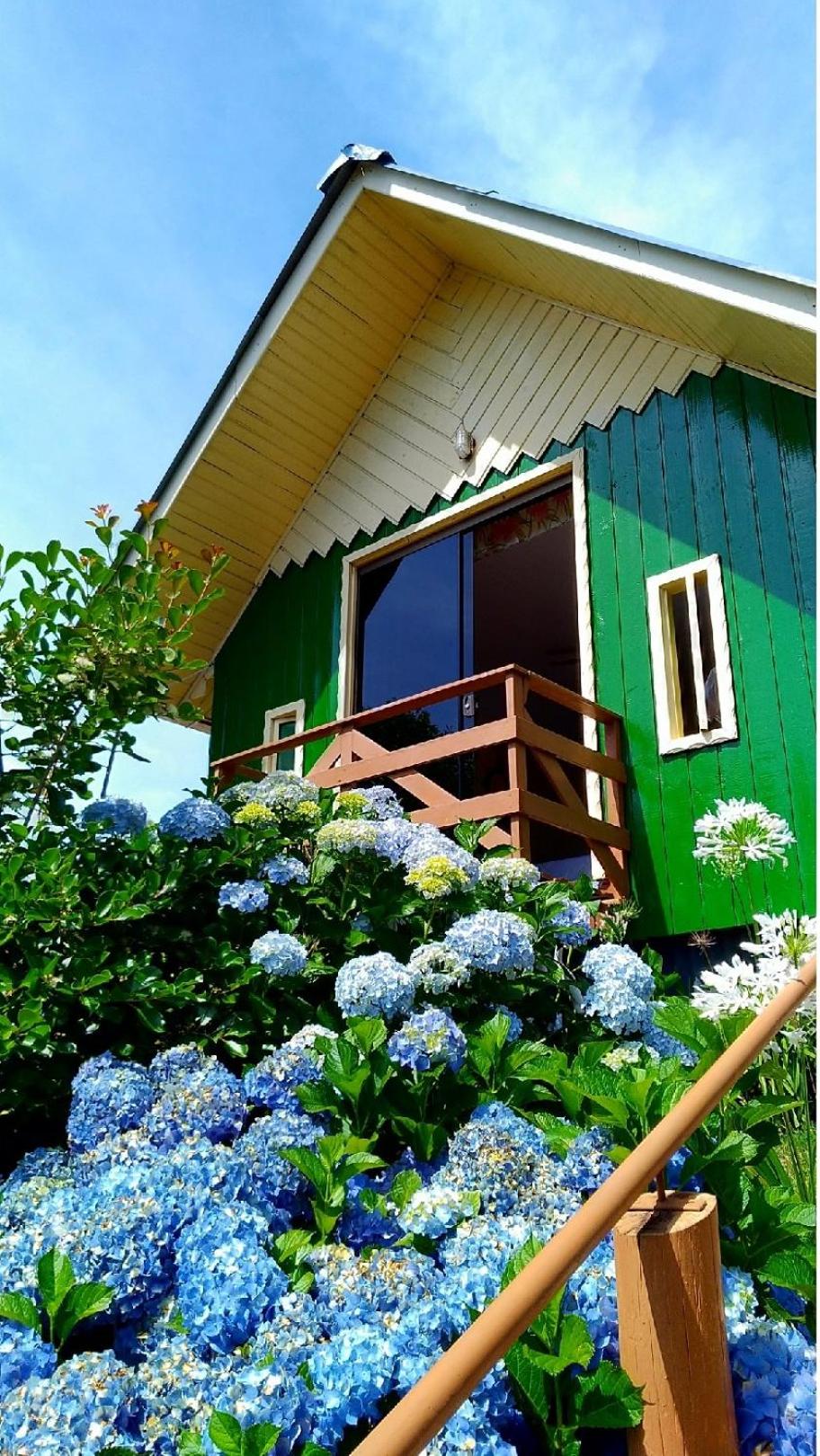 Chalet with Kitchen - Photo 4