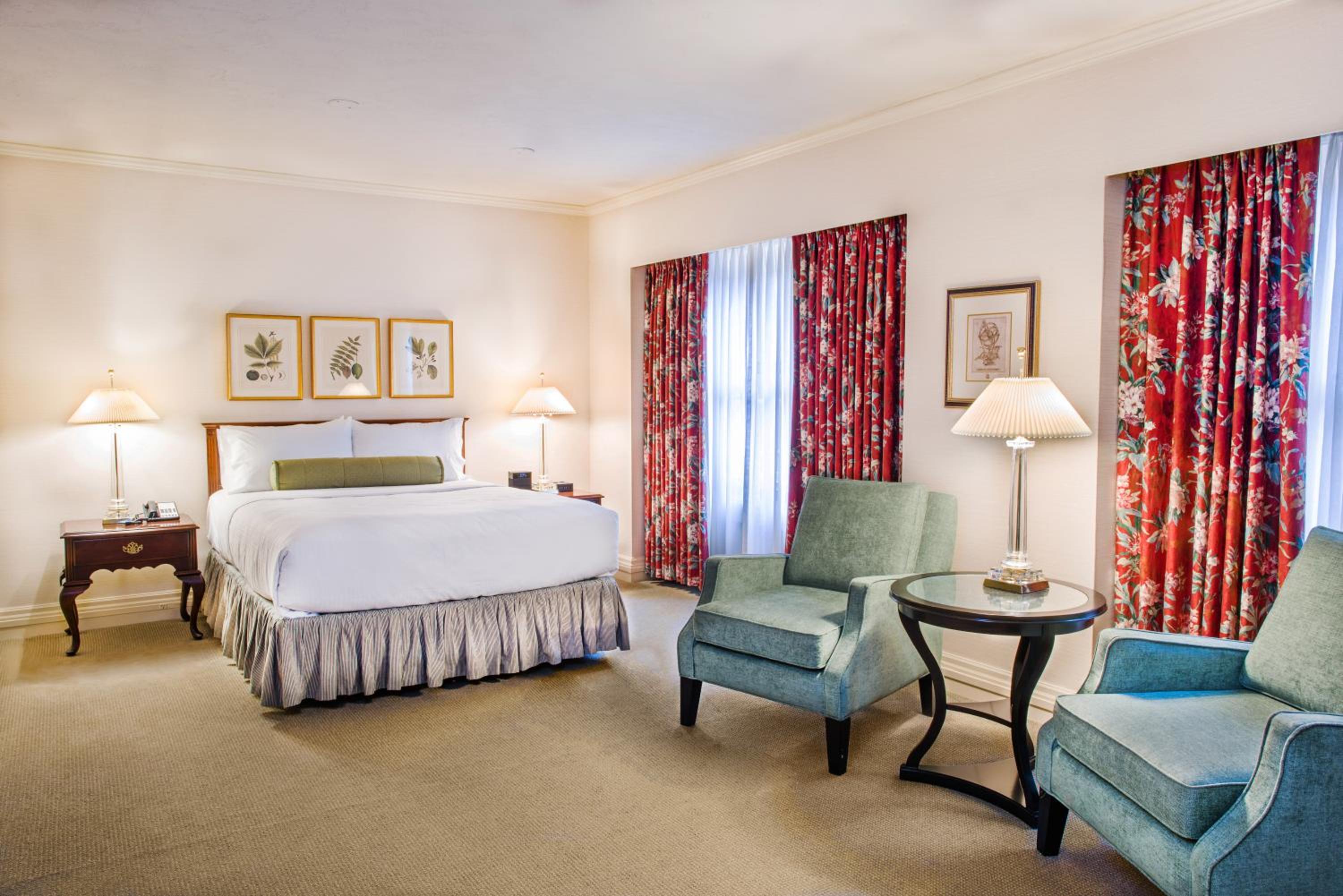 Queen Room - Disability Access - Photo 1