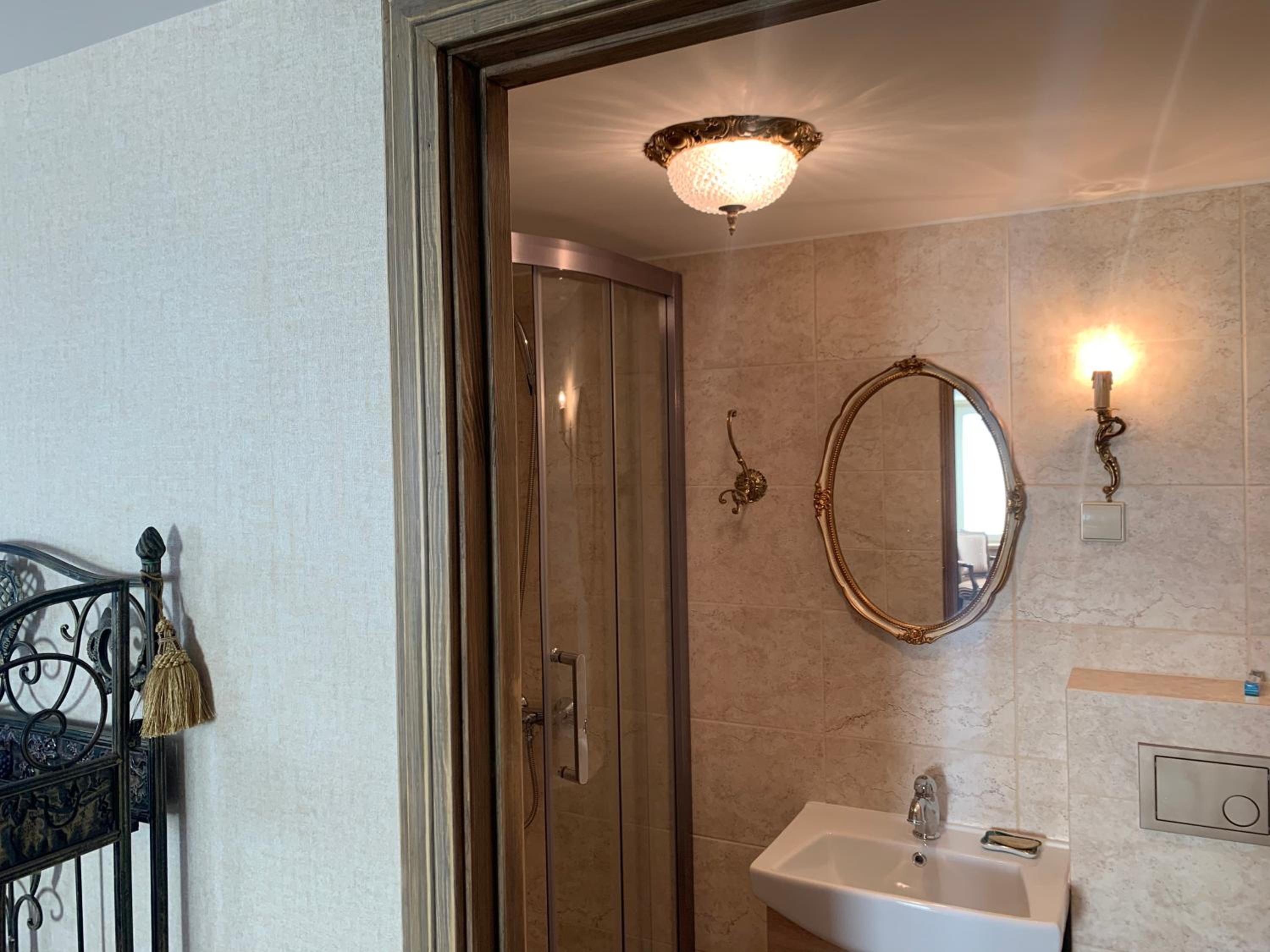Superior Apartment - Photo 7