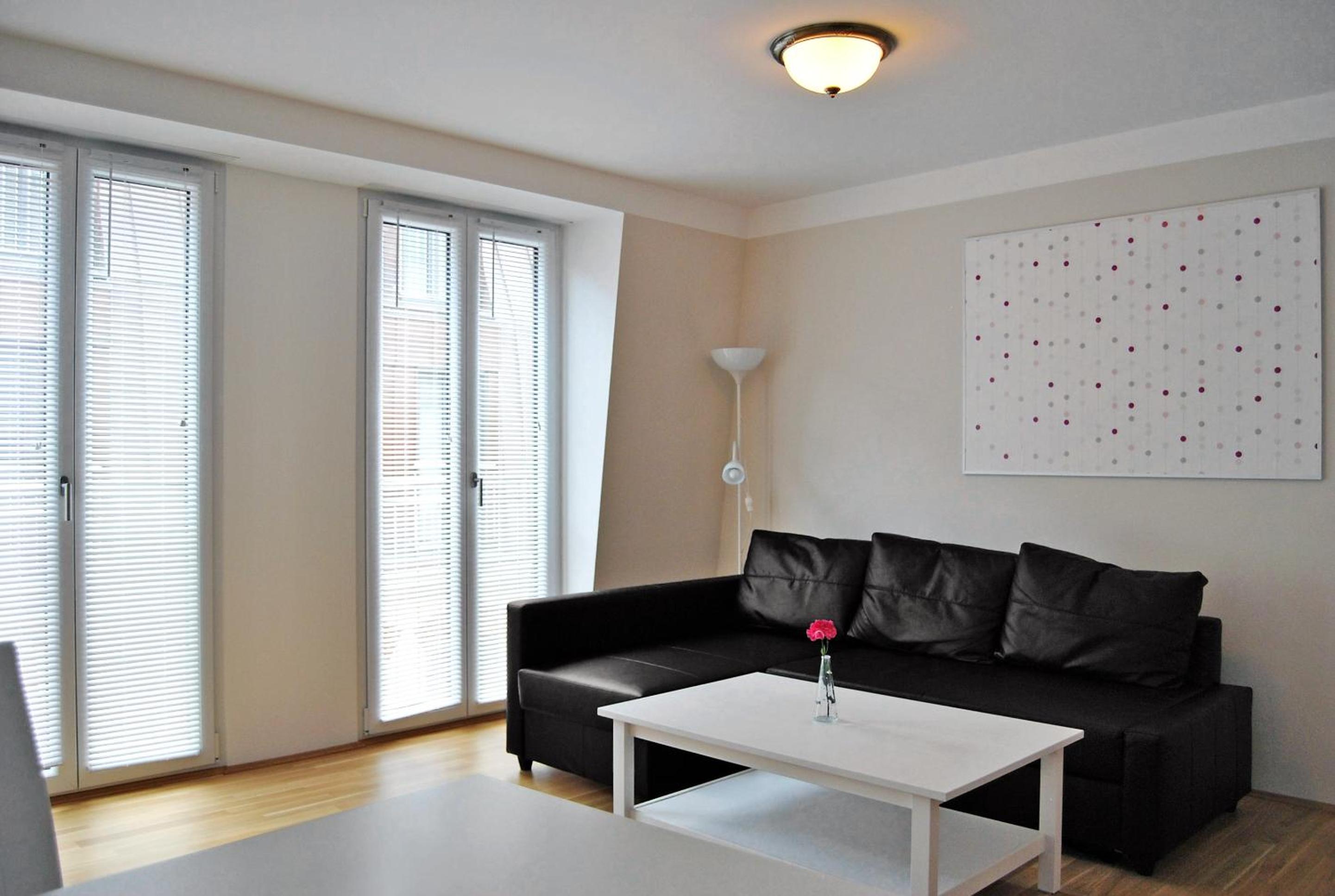 Deluxe Two-Bedroom Apartment with Terrace photo 1
