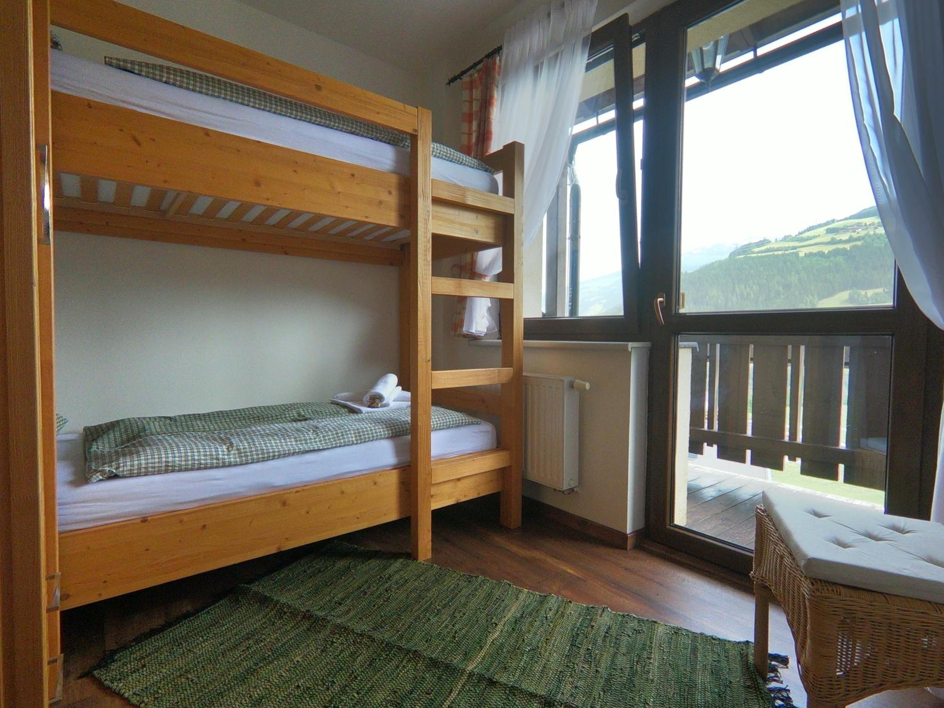 Family Suite (2 Adults + 2 Children) photo 2