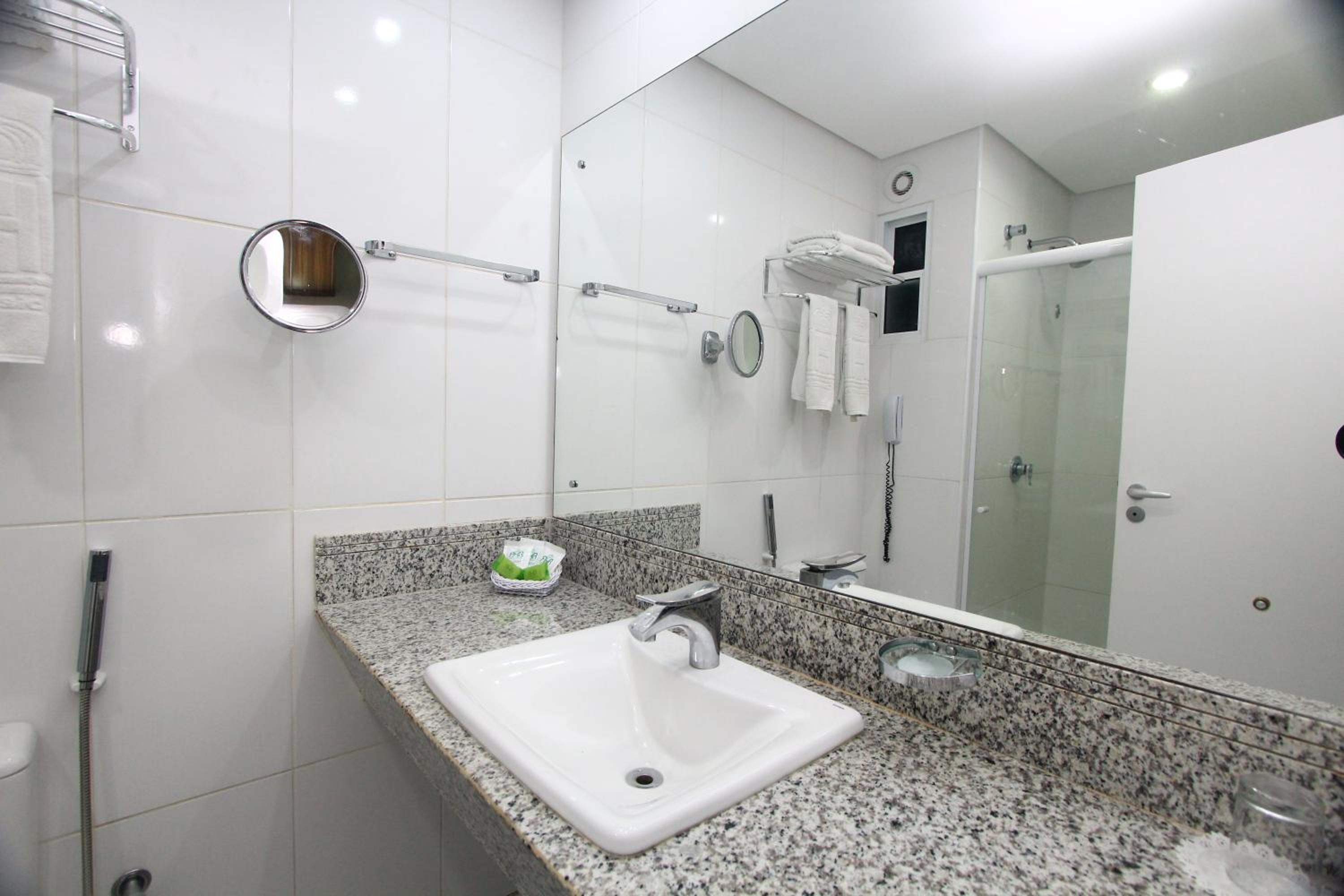 Double Room City View  - Photo 5