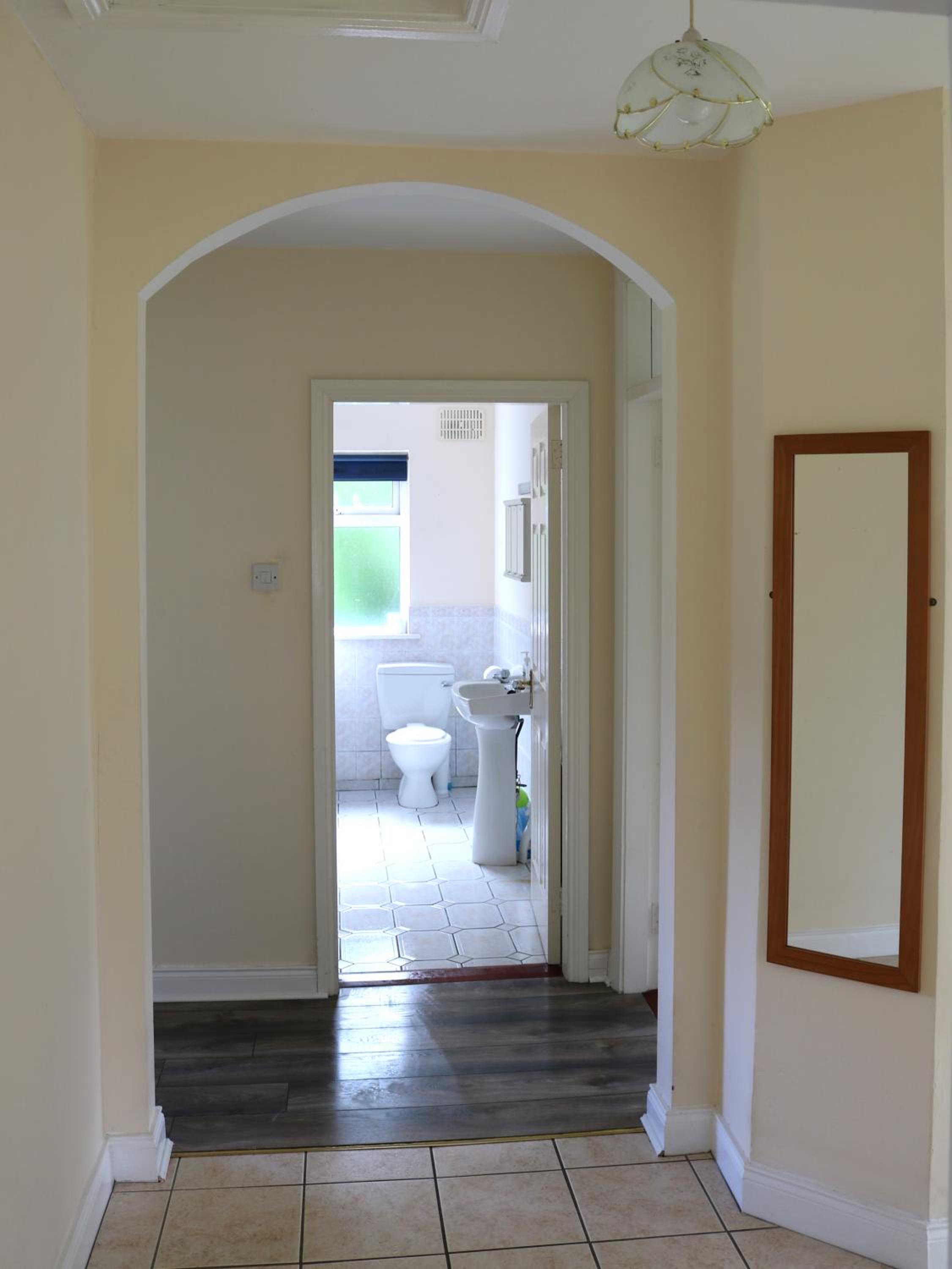 Two-Bedroom House photo 3