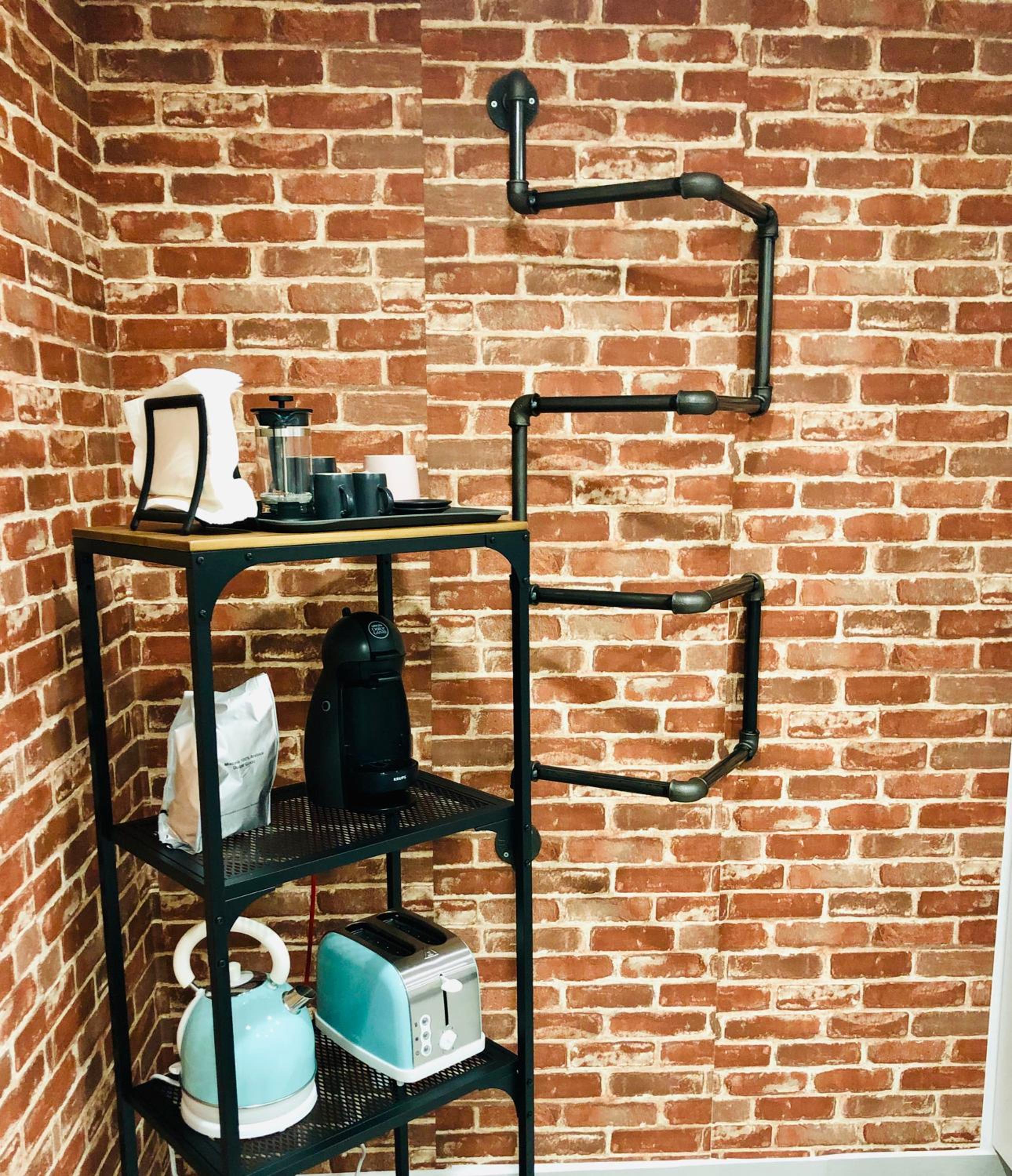 One-Bedroom Apartment - Photo 4