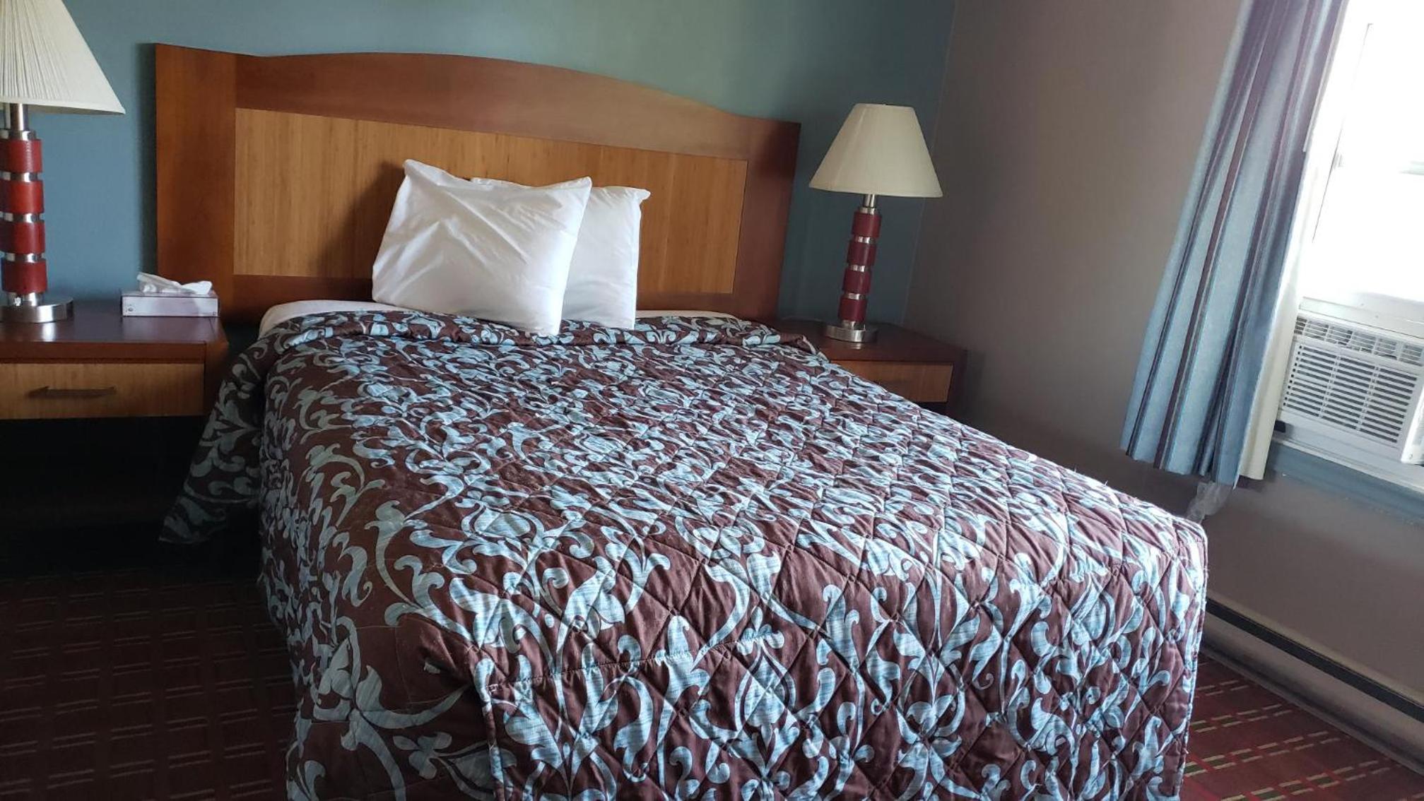 Double Room with One Double Bed photo 1