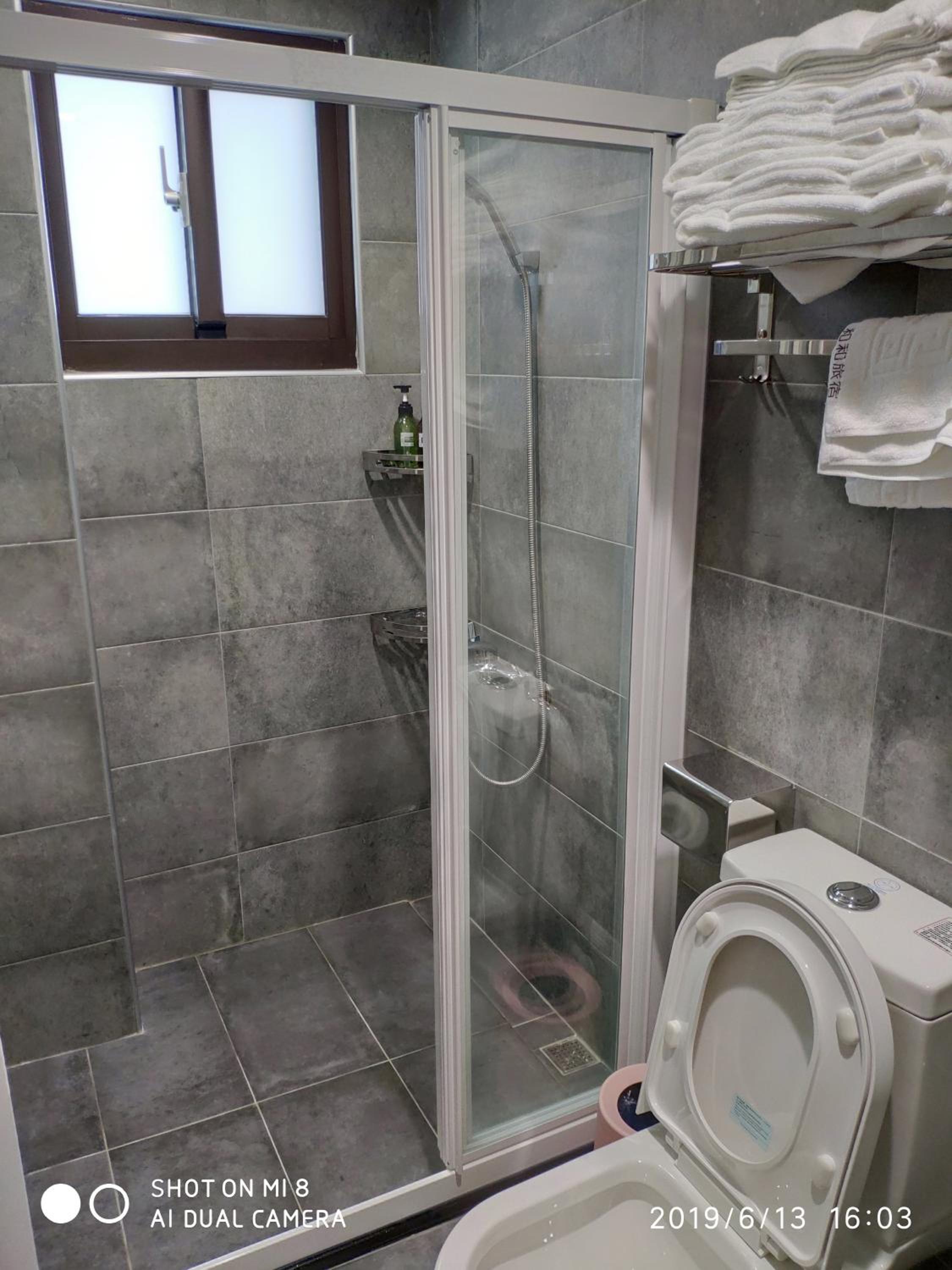 Standard Quadruple Room - Photo 10