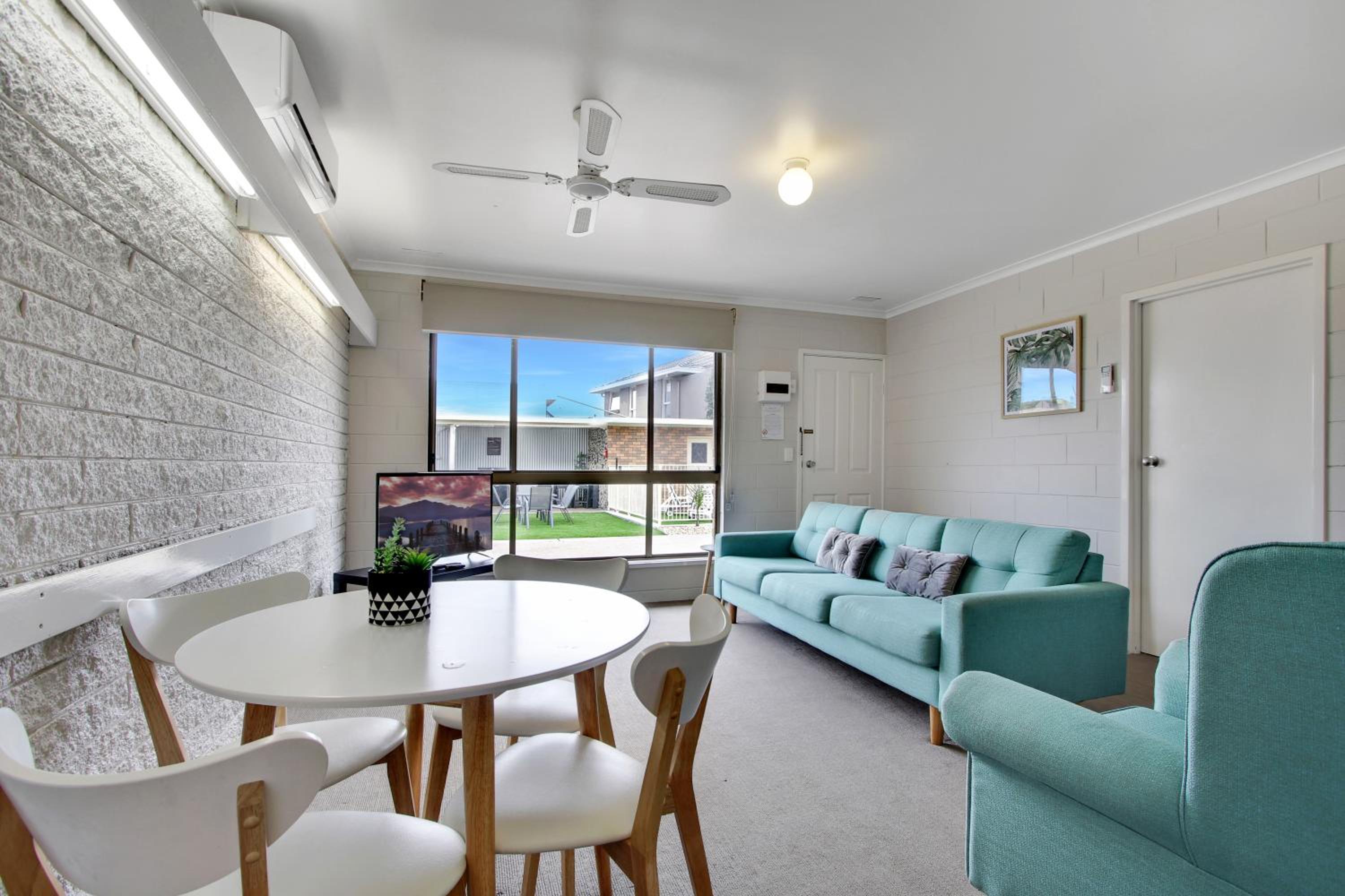 Two-Bedroom Apartment - Photo 1