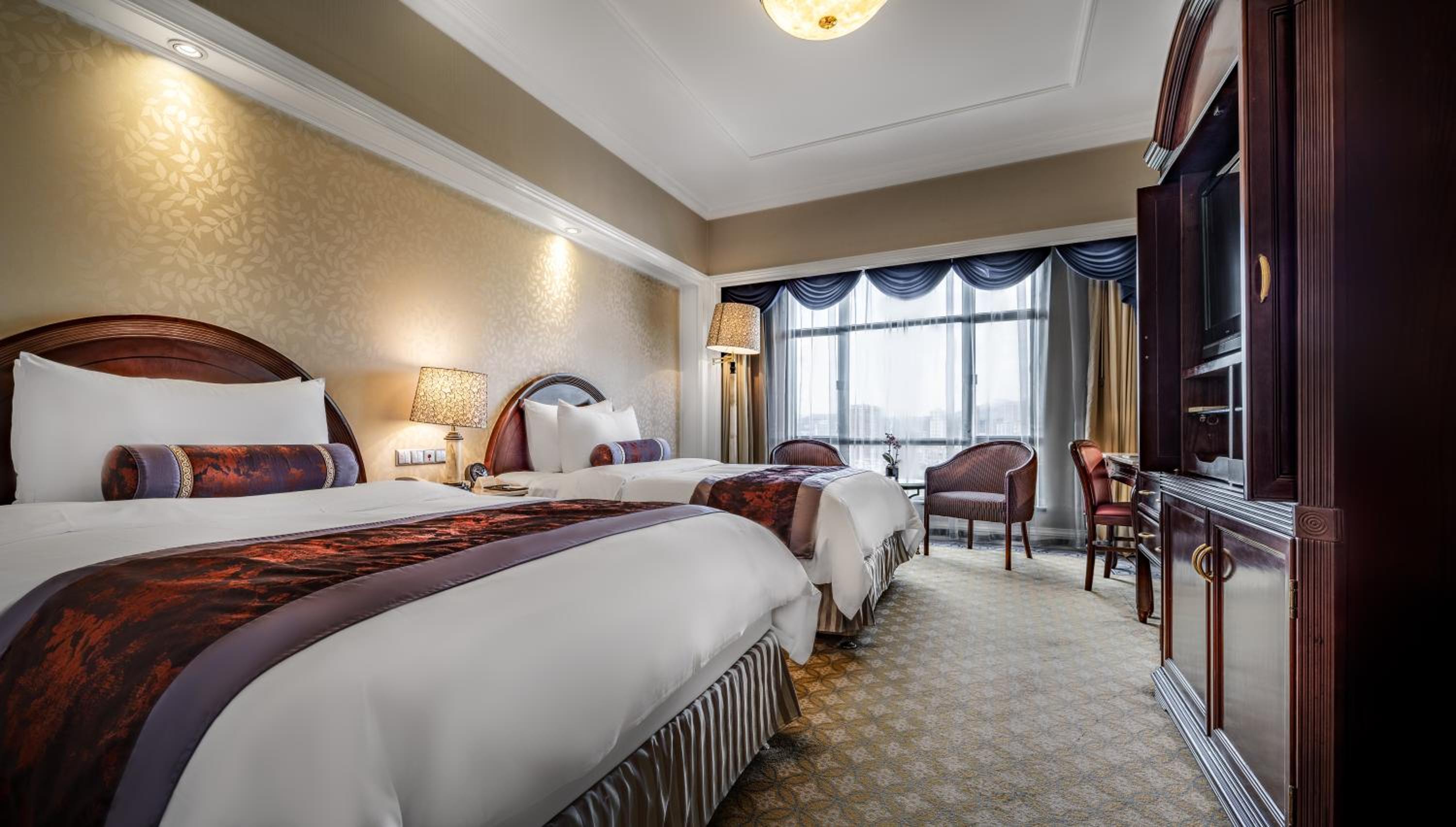 Business Twin Room City View photo 1