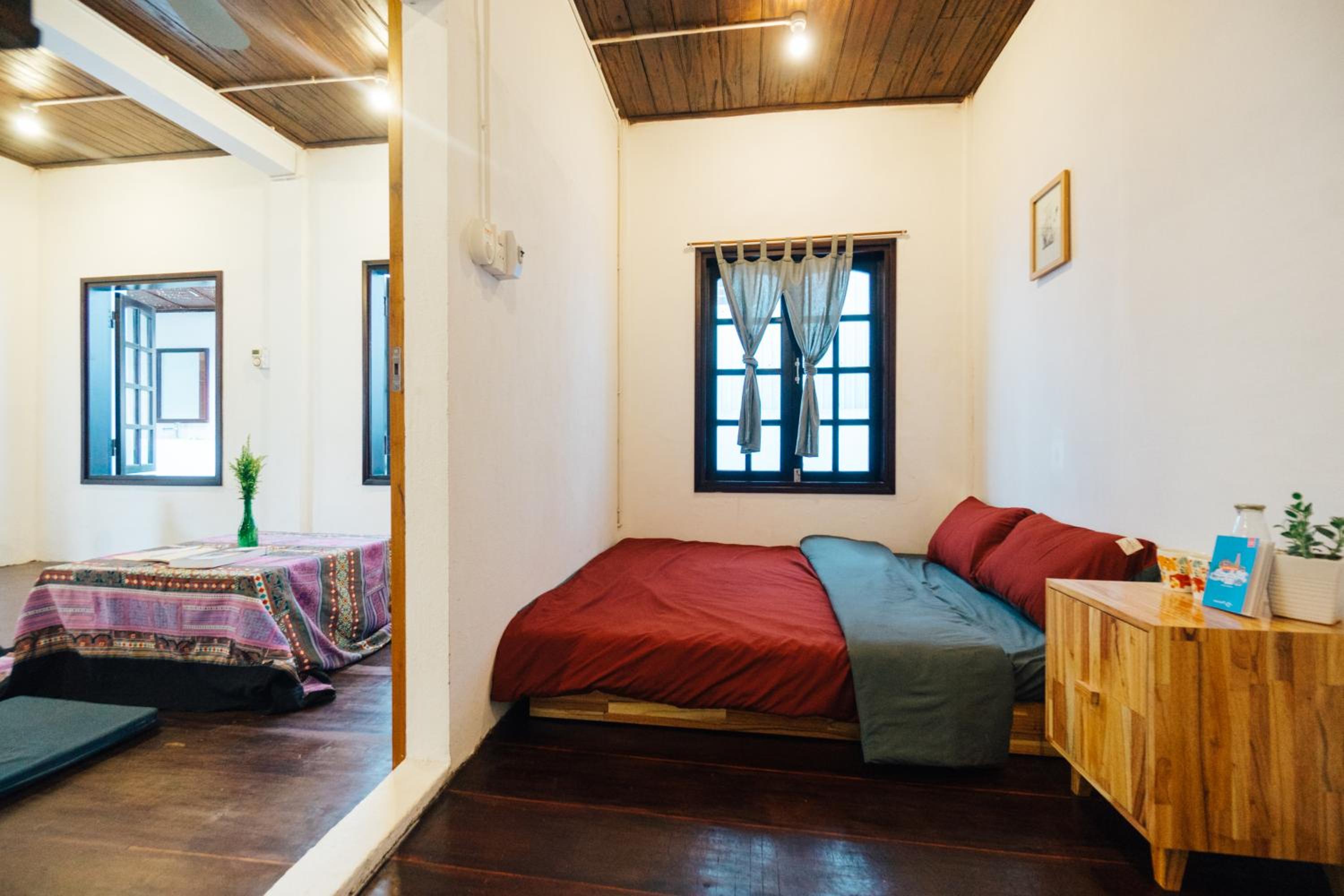 Standard King Room - Photo 1