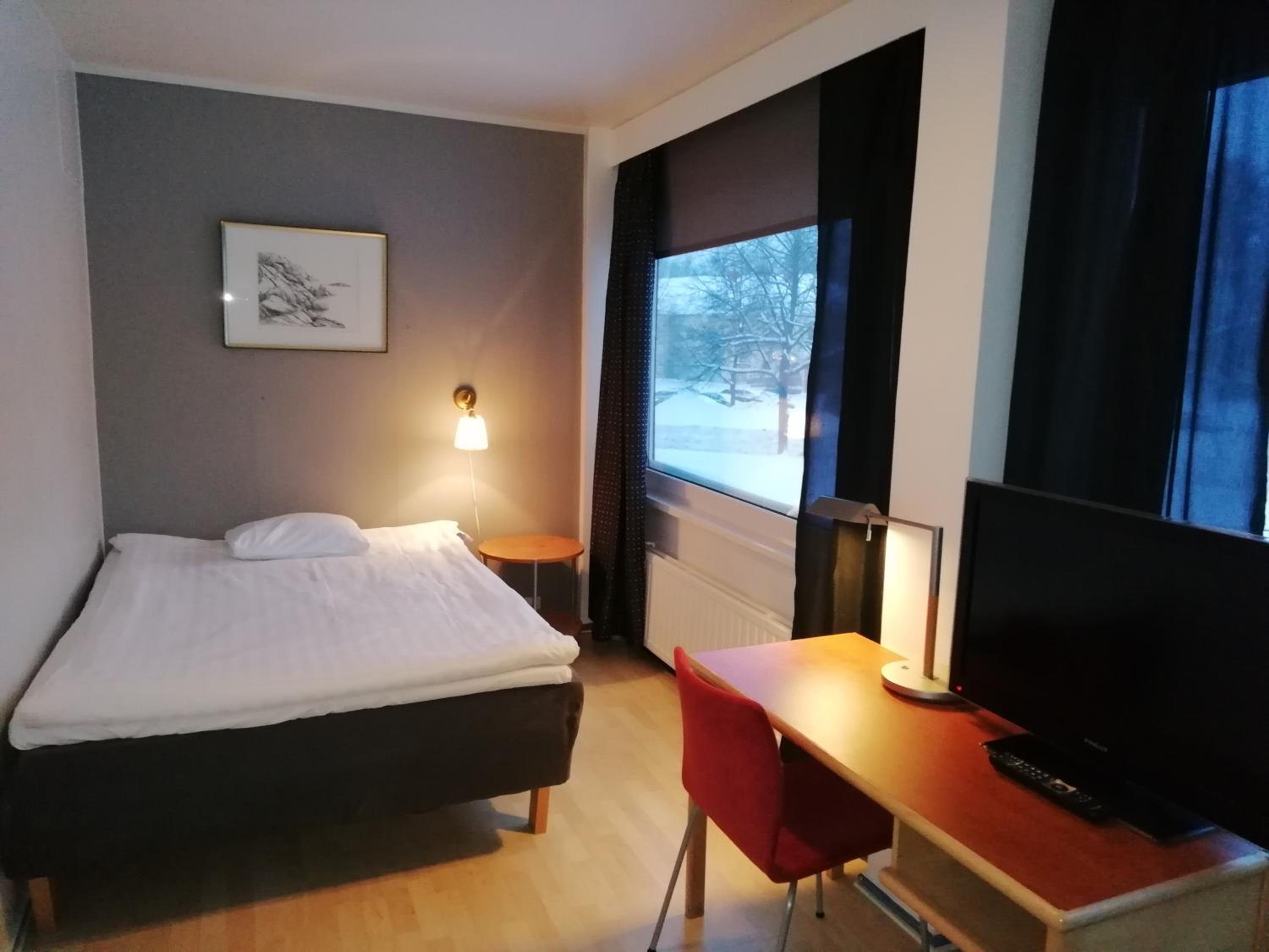 Single Room with Shared Shower photo 1