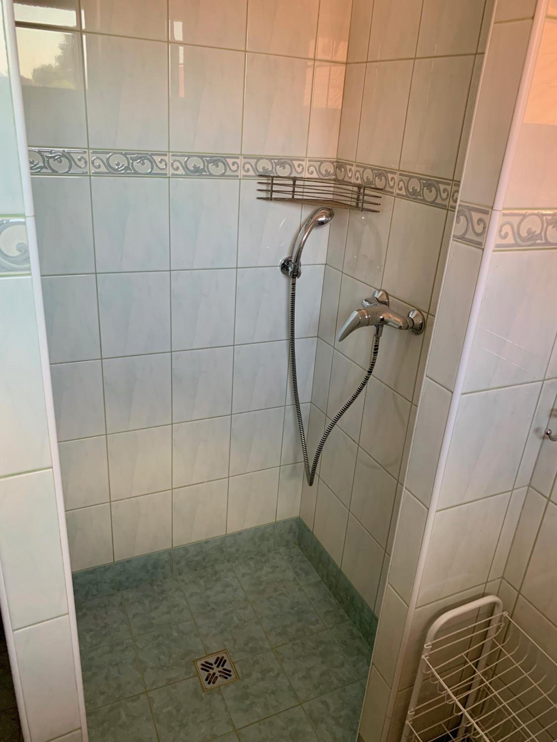 Standard Suite - Photo 7