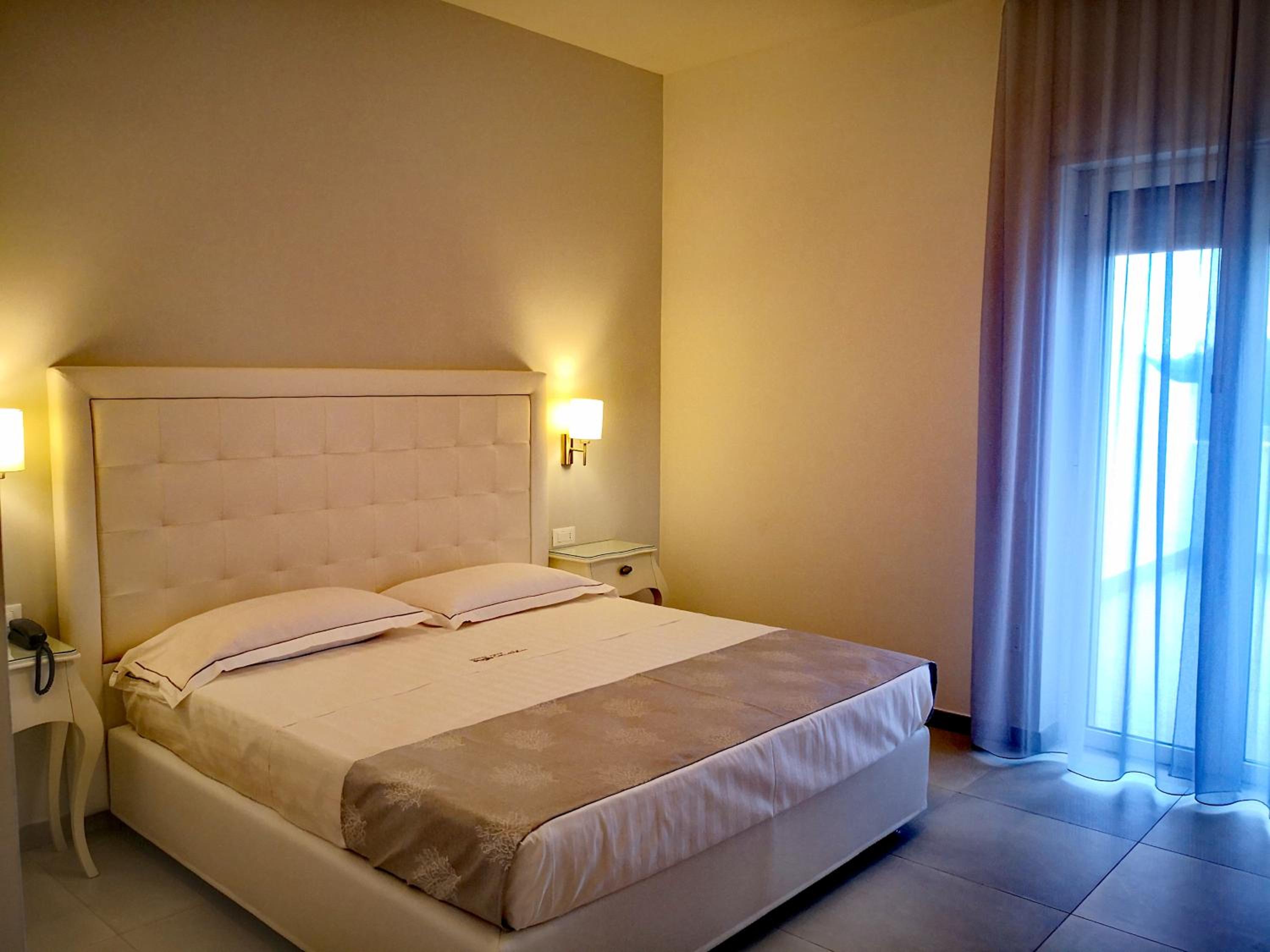 Double Room - Beach Package