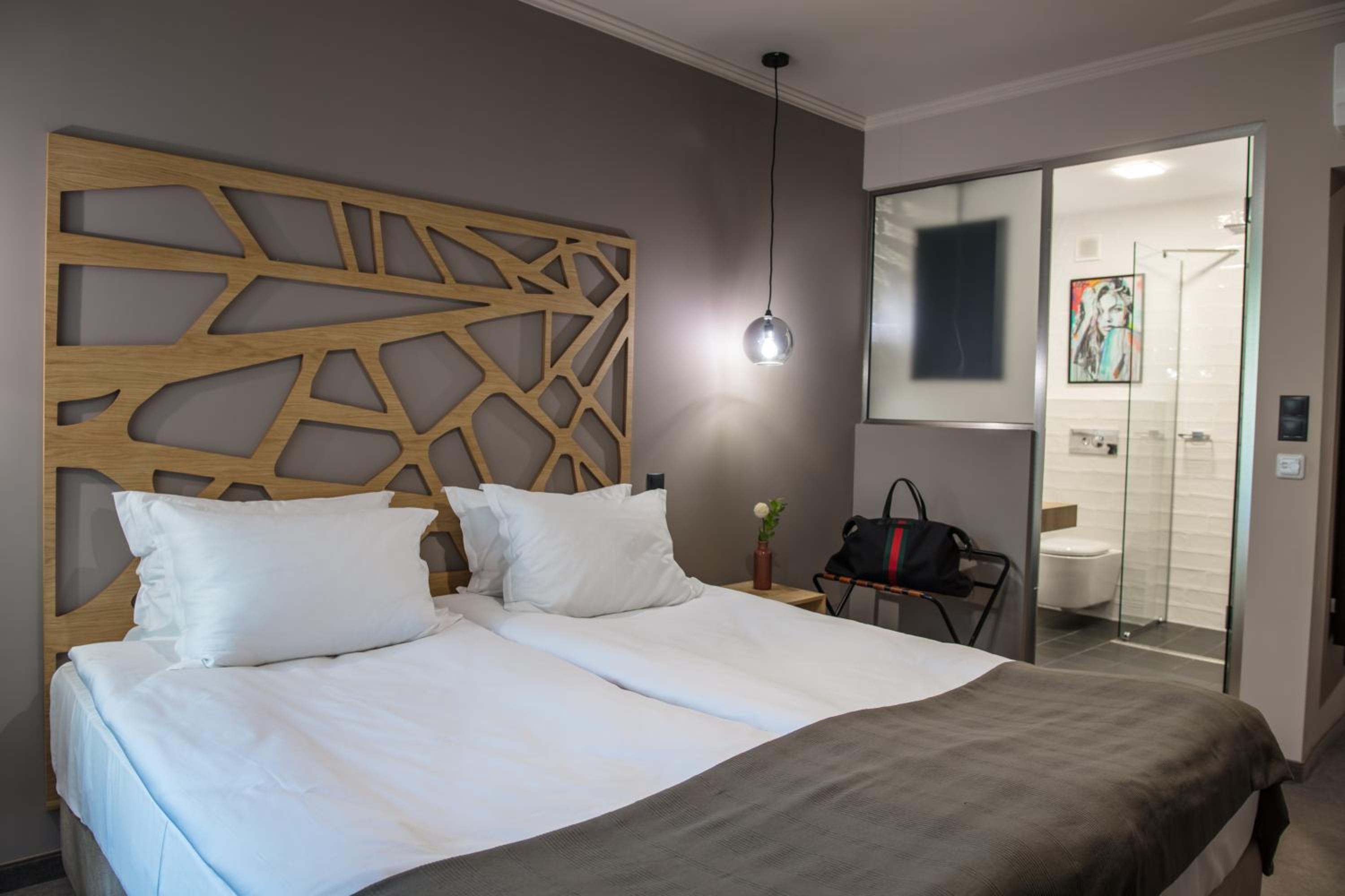 Twin Room 1 - Photo 2
