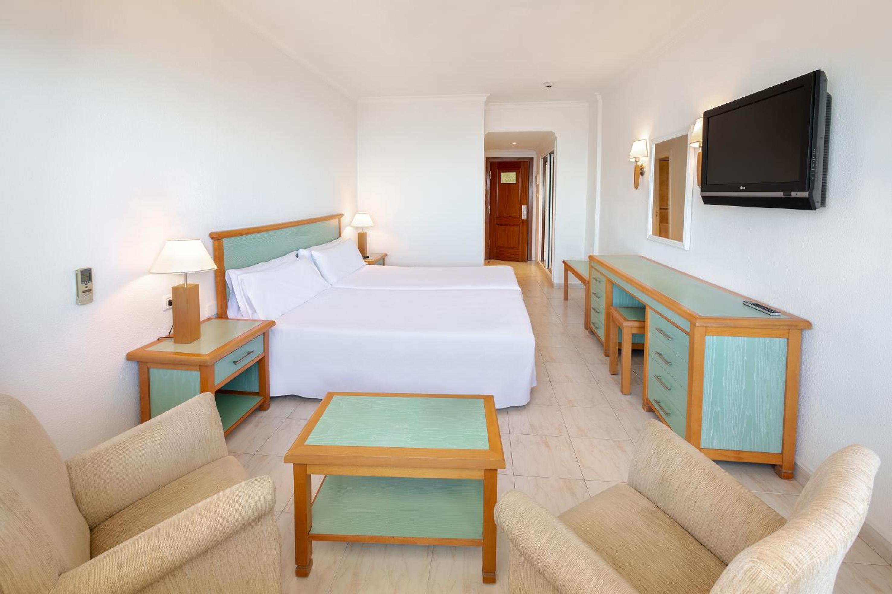 Sol Room - Photo 4