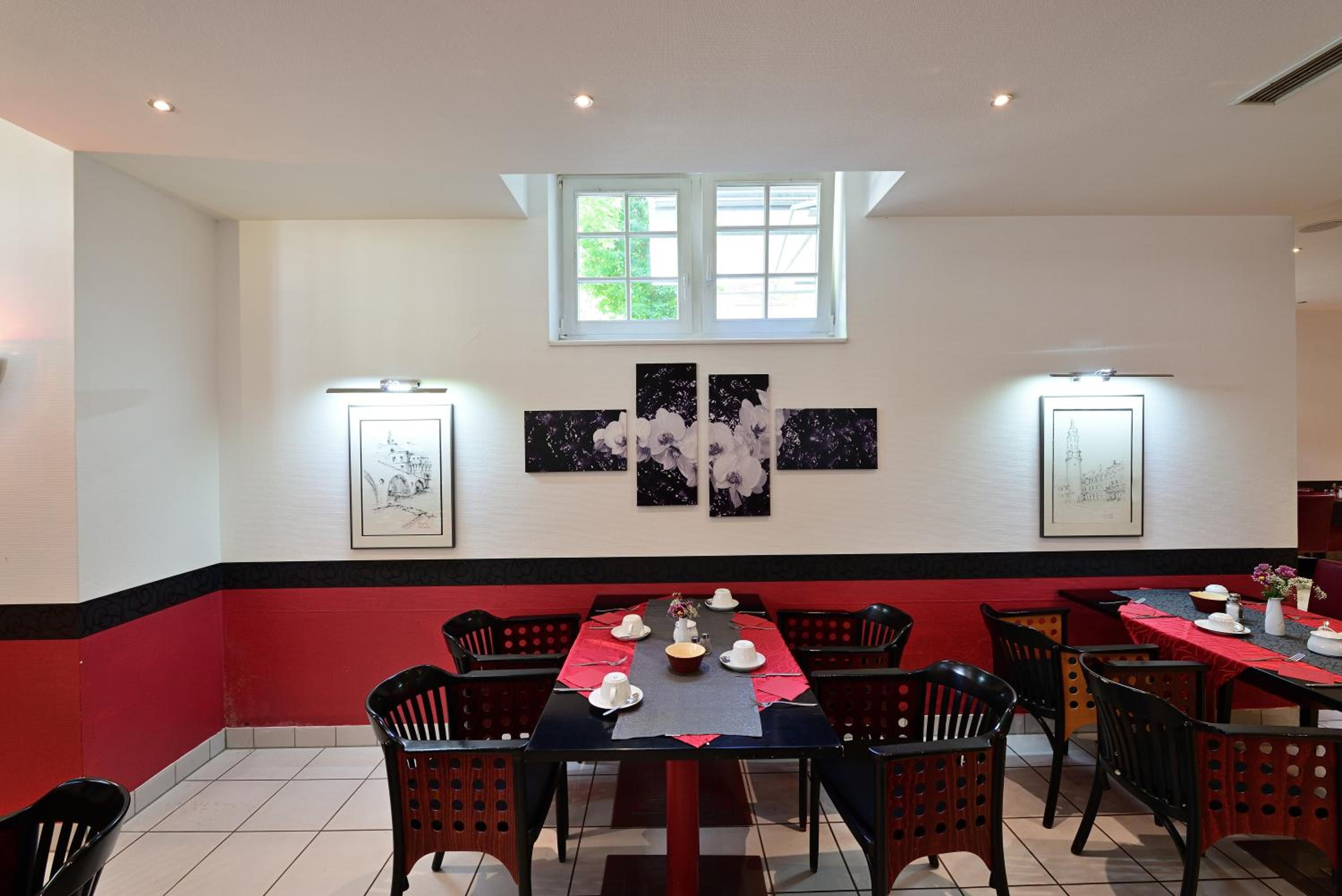 Large Double Room photo 2