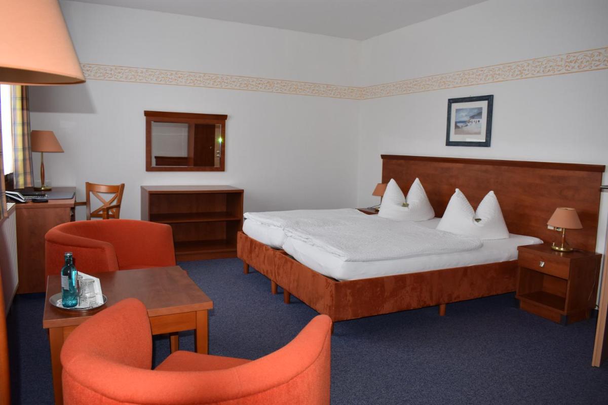 Single Room with Balcony photo 1