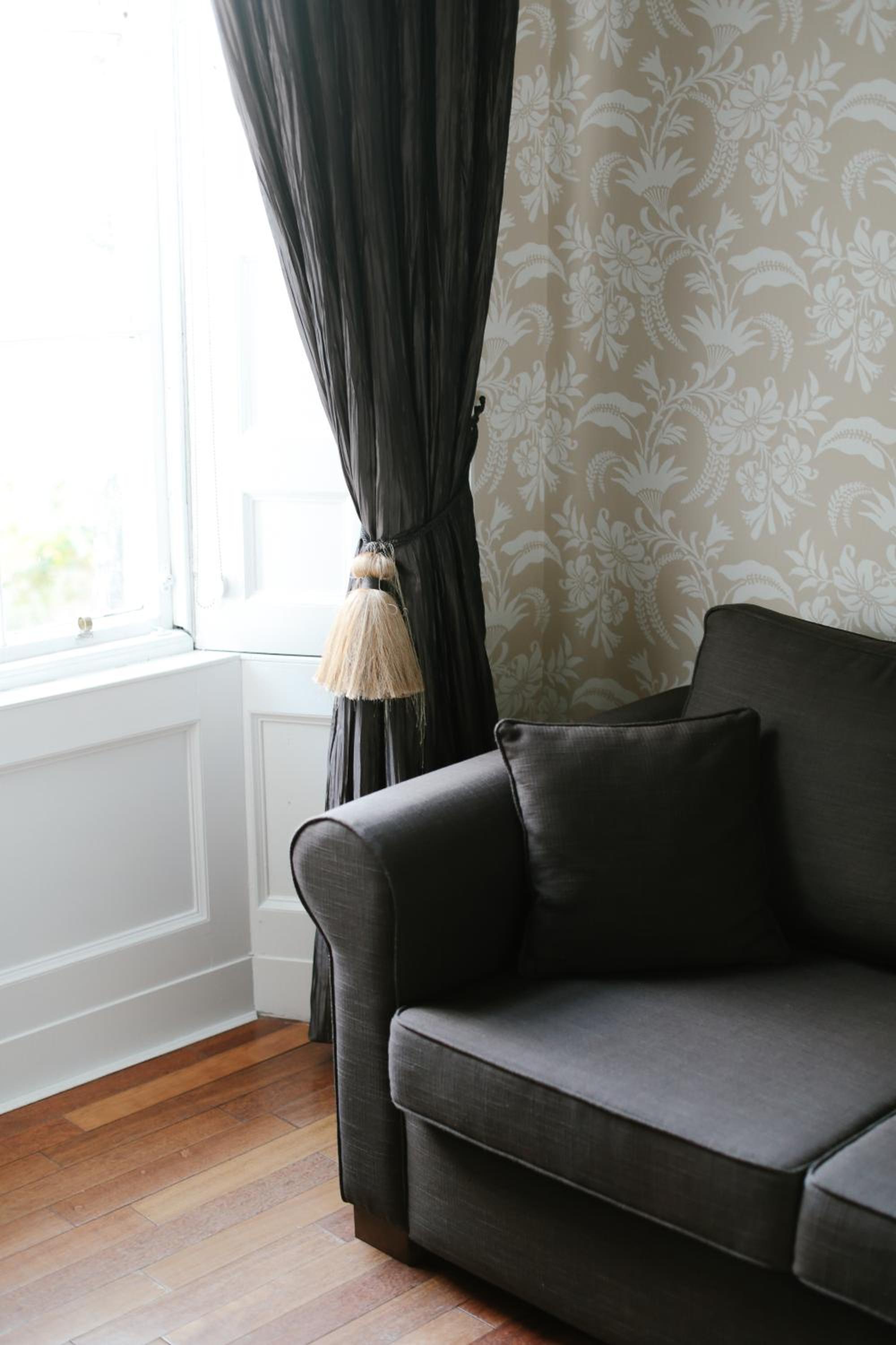 Jacuzzi Suite - Photo 1