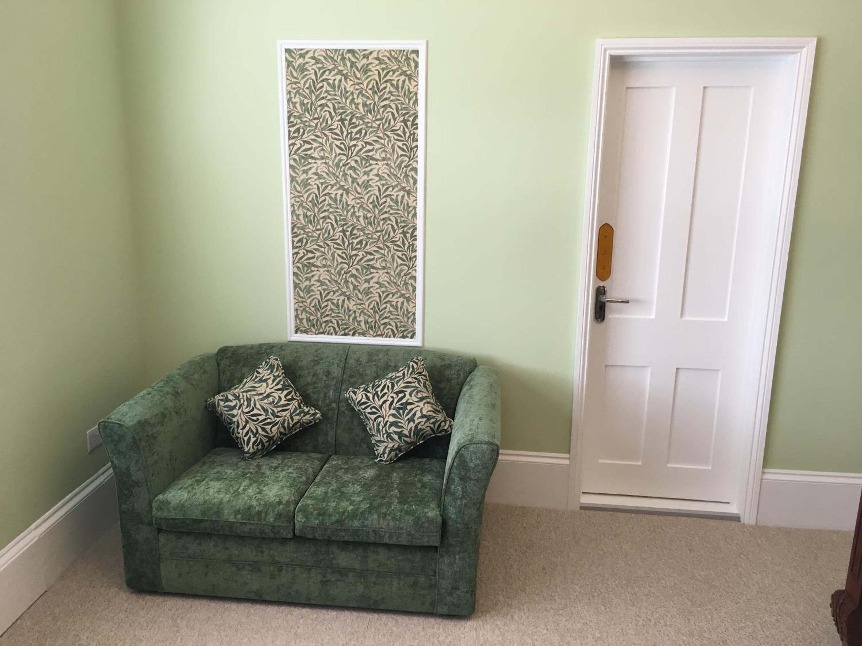 Large Double Room photo 3