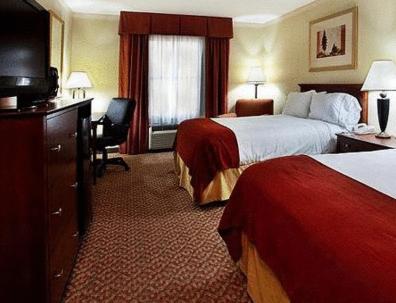 Standard Room with Two Queen Beds - Photo 1