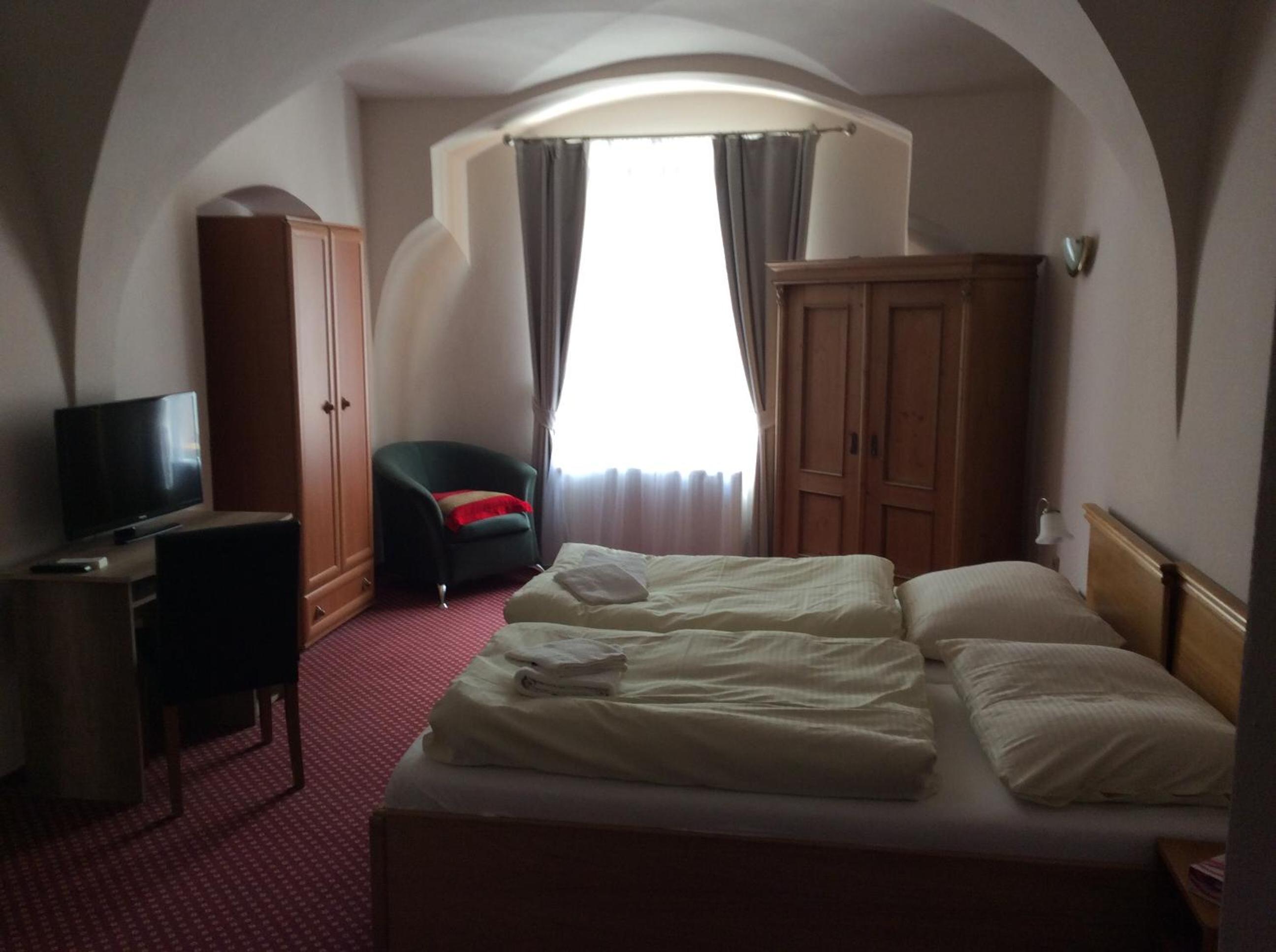 Double or Twin Room photo 3