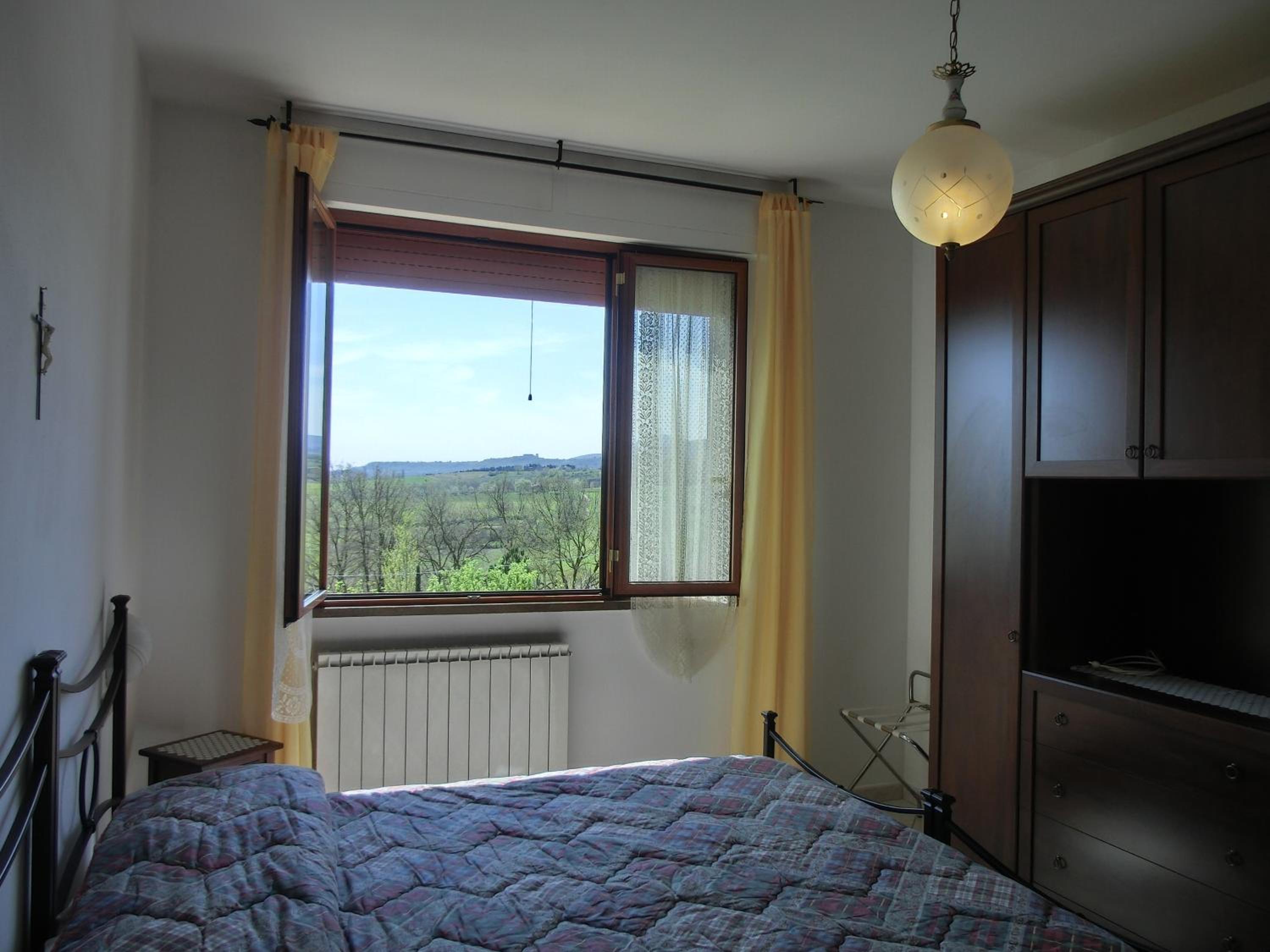 Two-Bedroom Apartment - Annex photo 2
