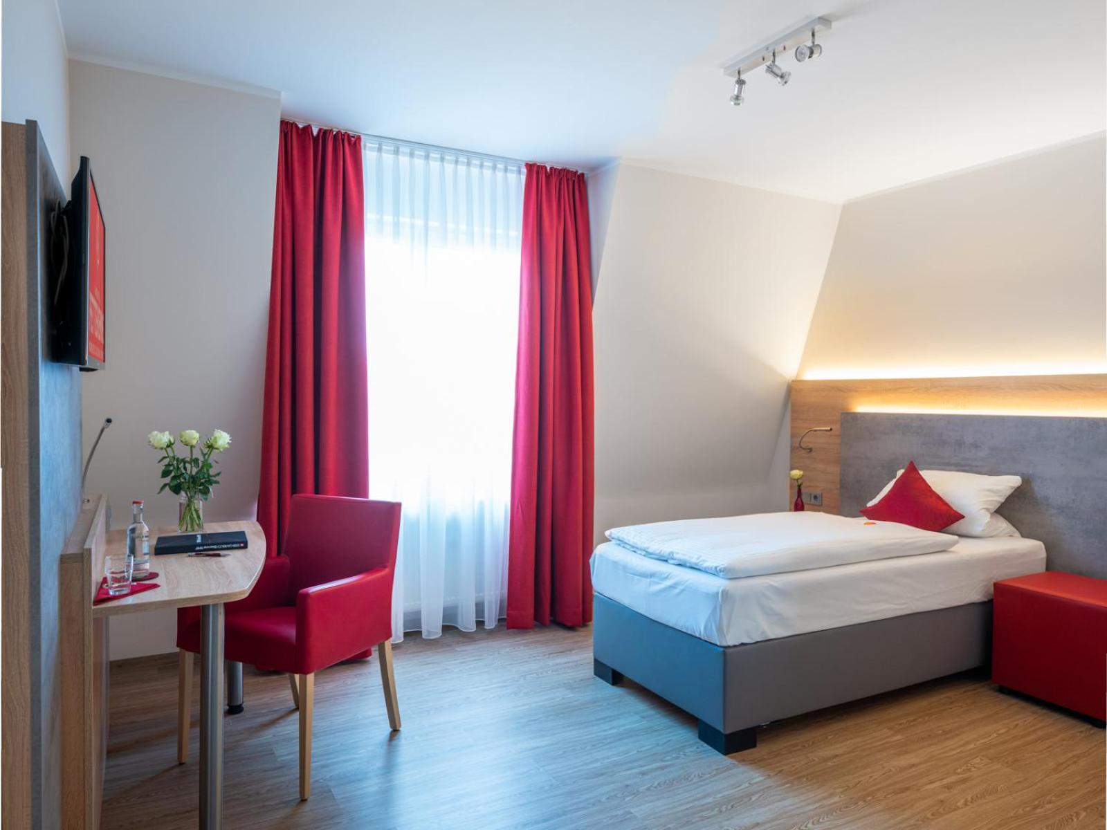 Standard Single Room