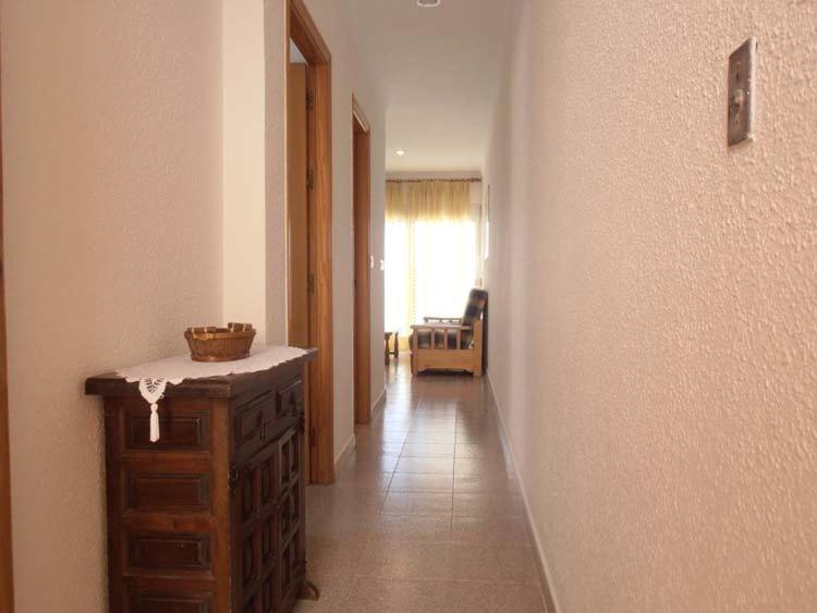 One-Bedroom Apartment - Photo 11