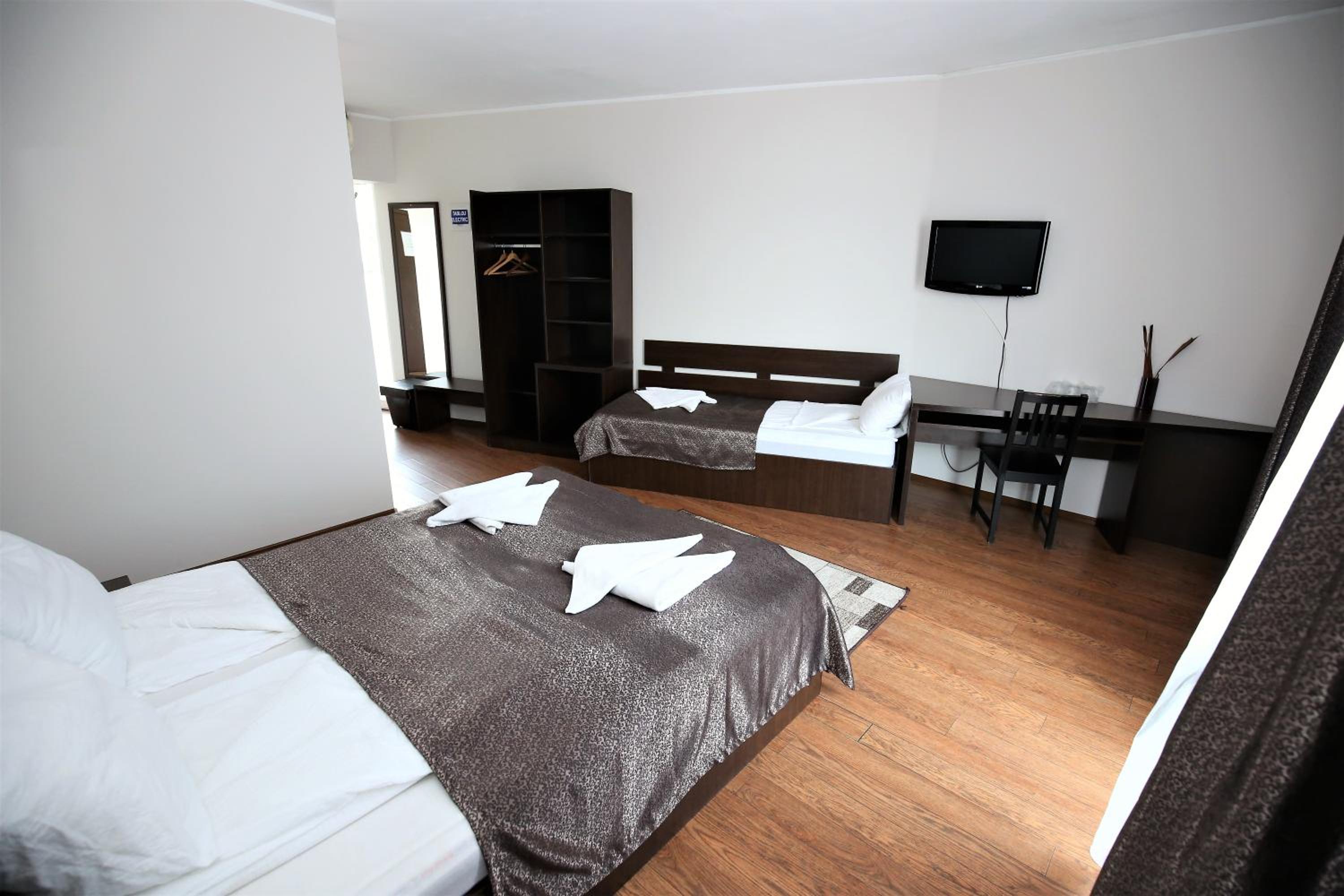 Triple Room photo 3
