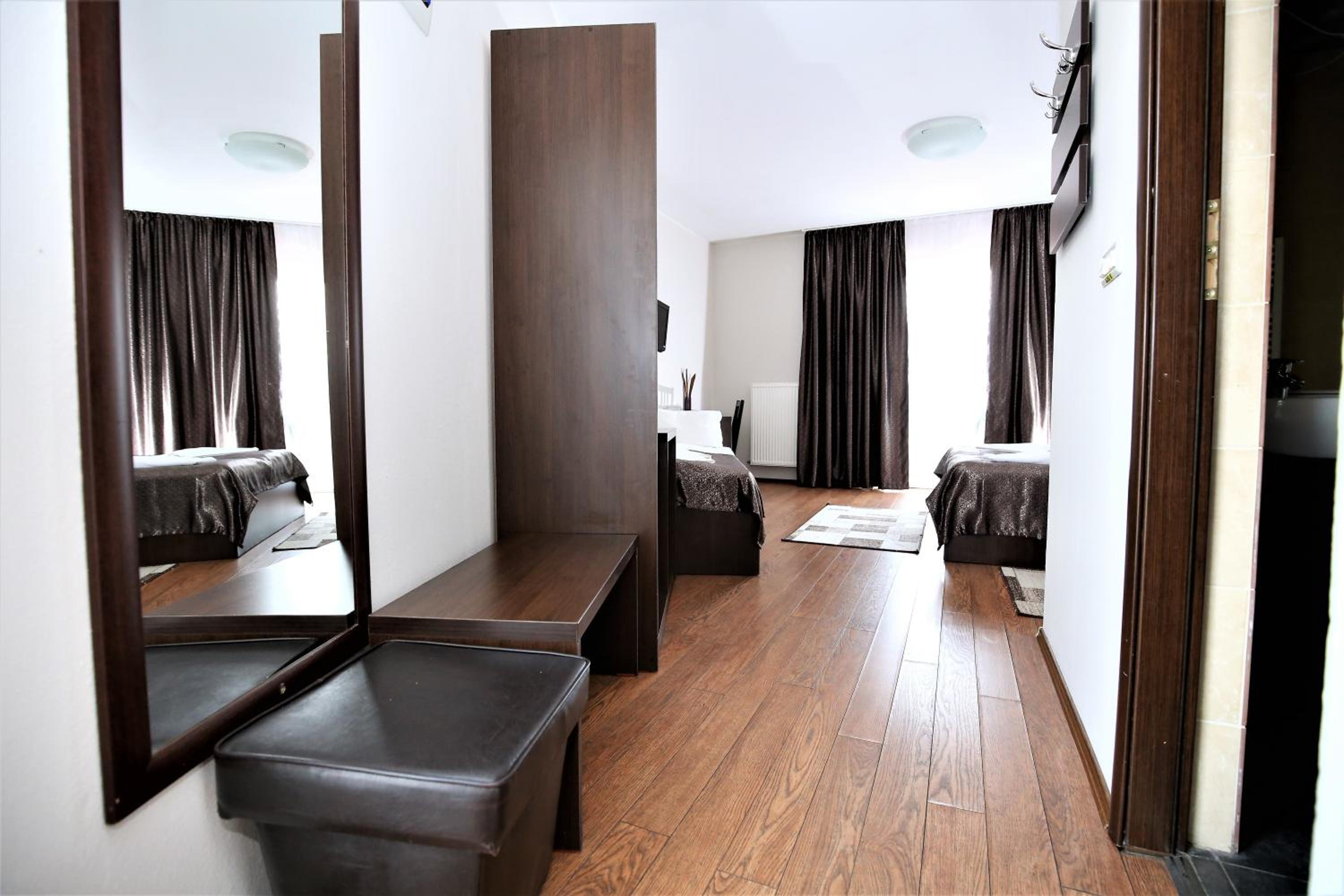 Triple Room photo 2