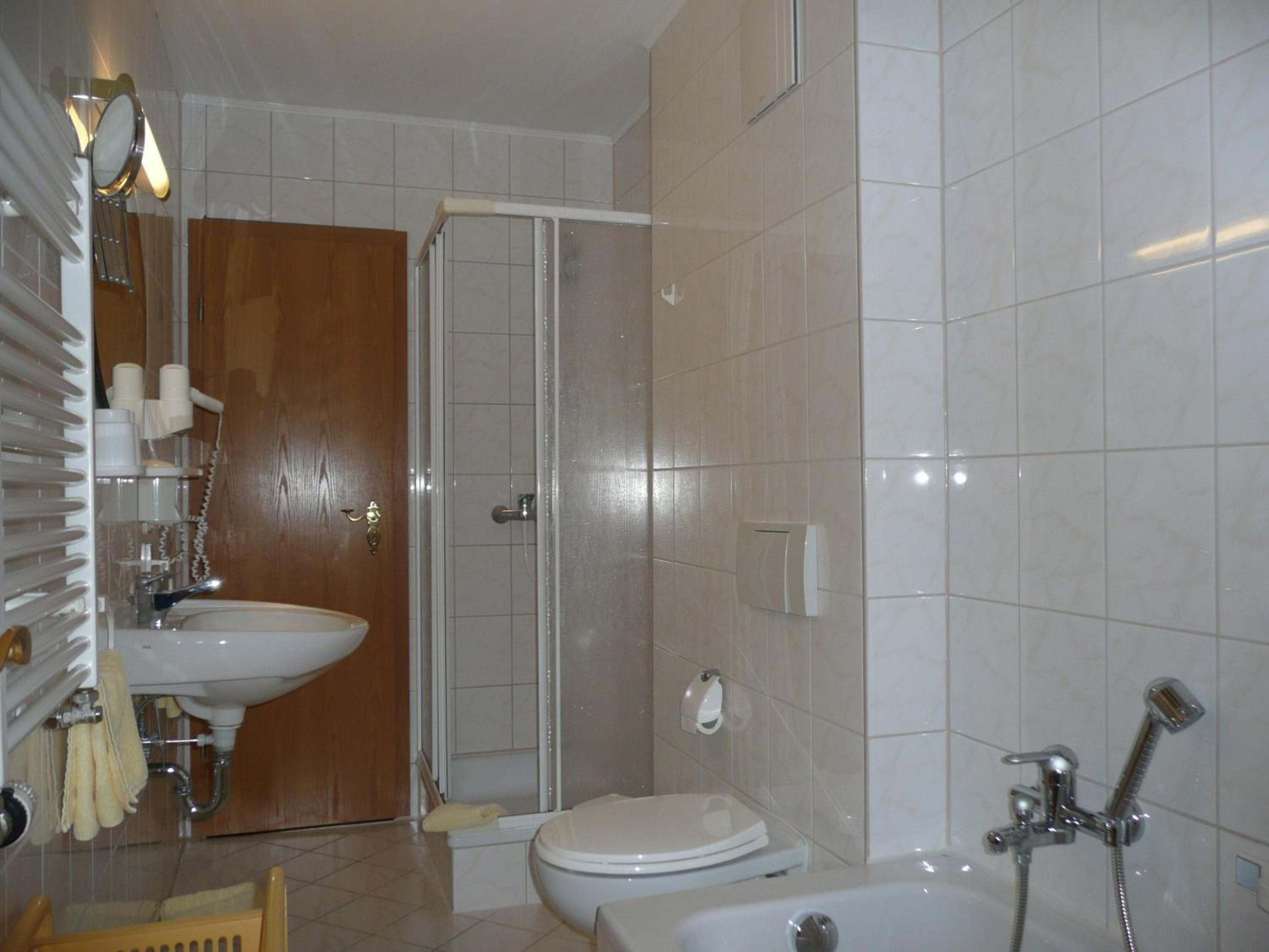 Suite (2 Adults) photo 3