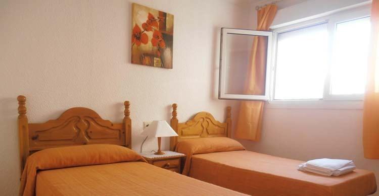 One-Bedroom Apartment - Photo 1