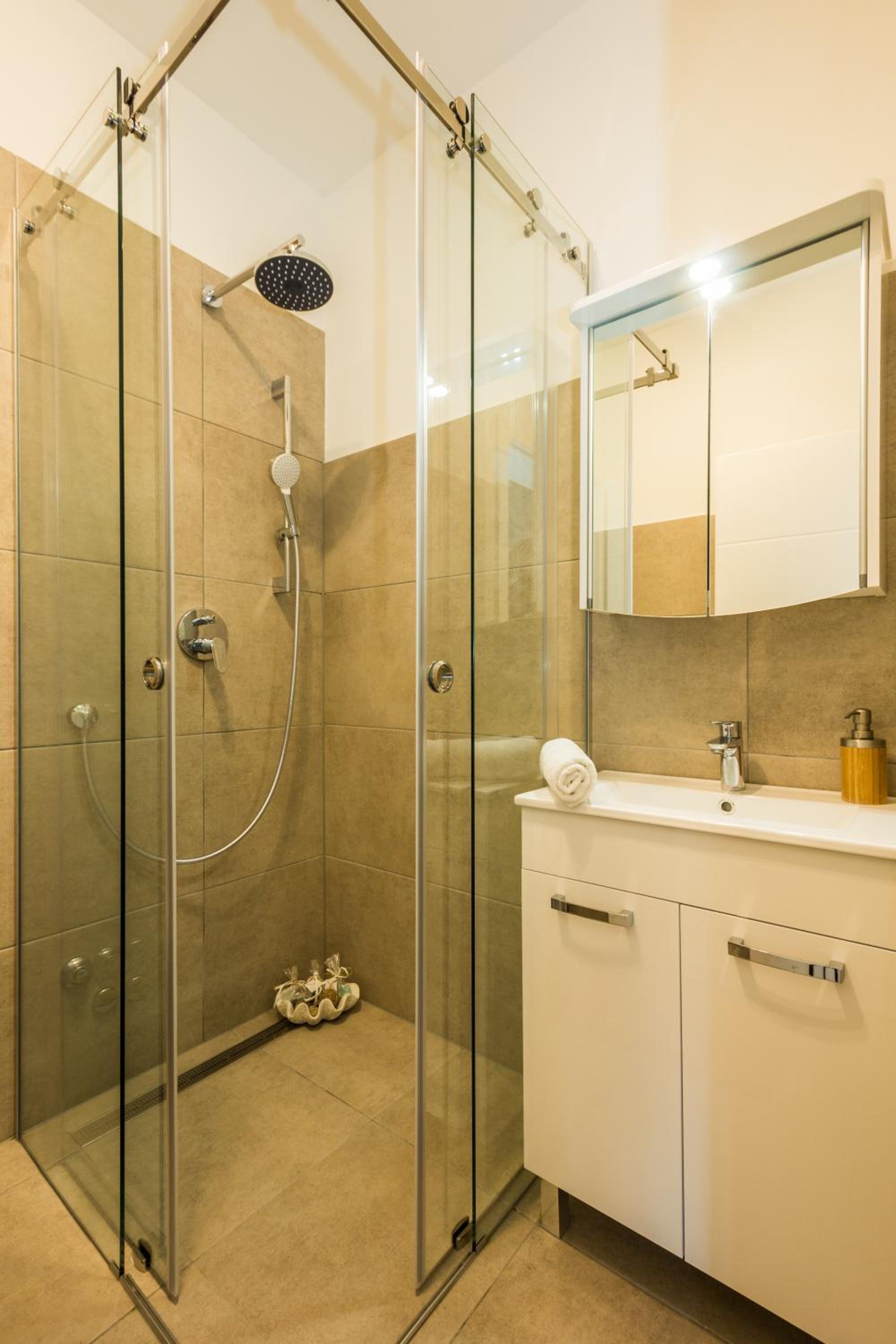Apartment - Photo 7