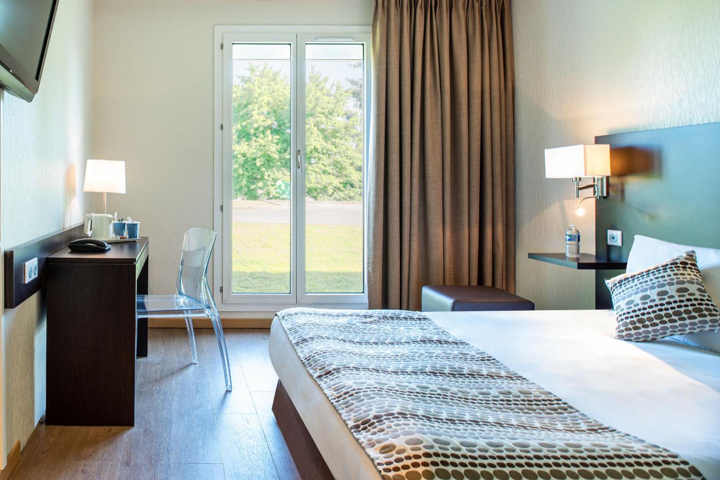 Double Room - Photo 5