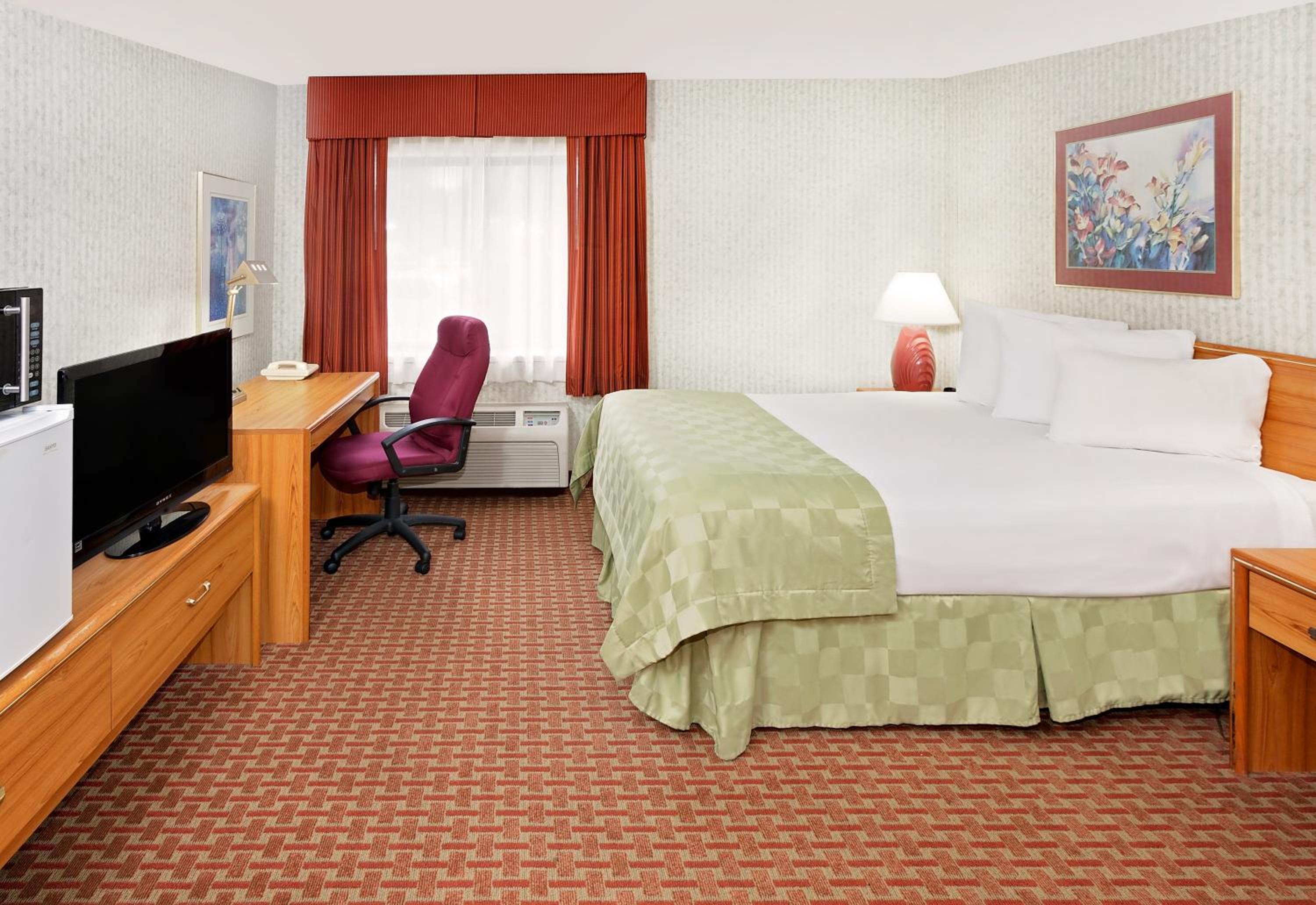 Queen Room - Disability Access - Non-Smoking - Photo 2