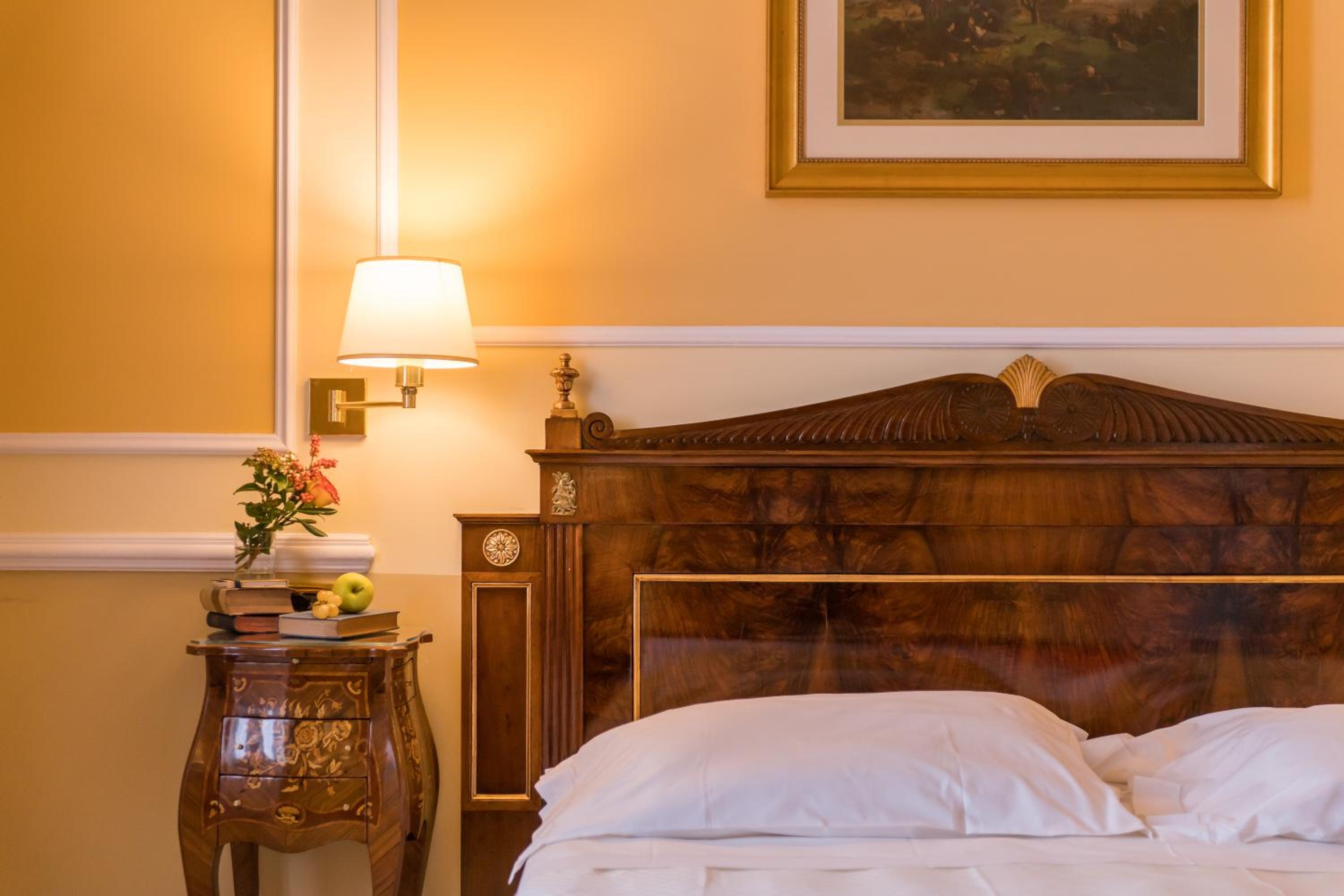 Double or Twin Room (1 Adult) - Photo 5