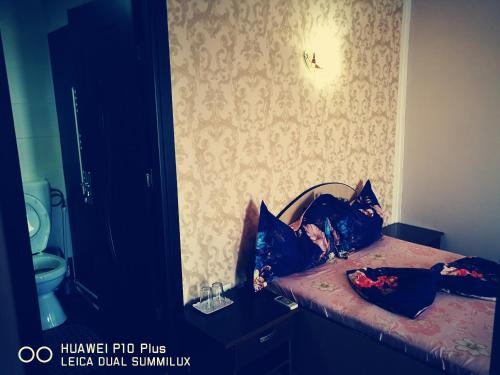 Triple Room with Pool View photo 2