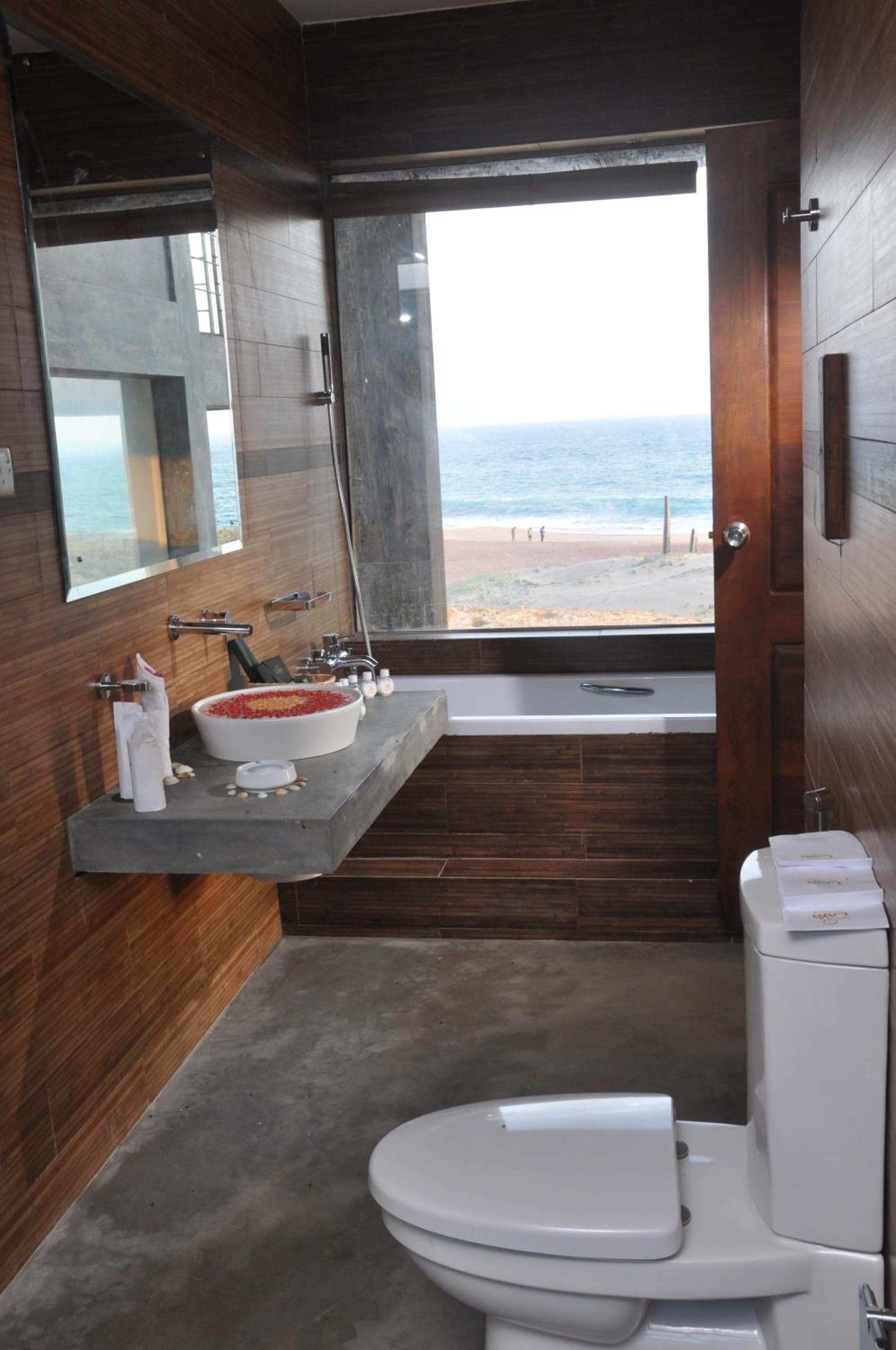 Deluxe Double Room with Balcony and Sea View - Photo 2