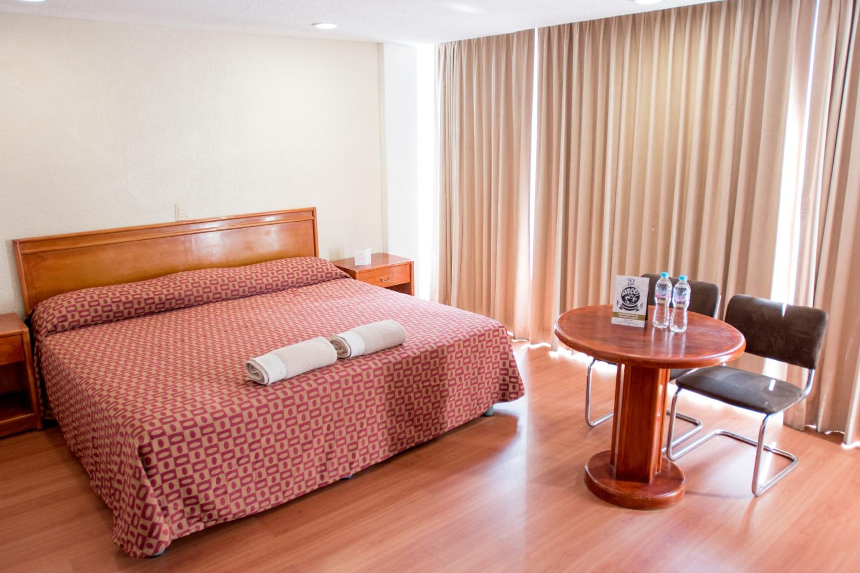 Double Room - Photo 1