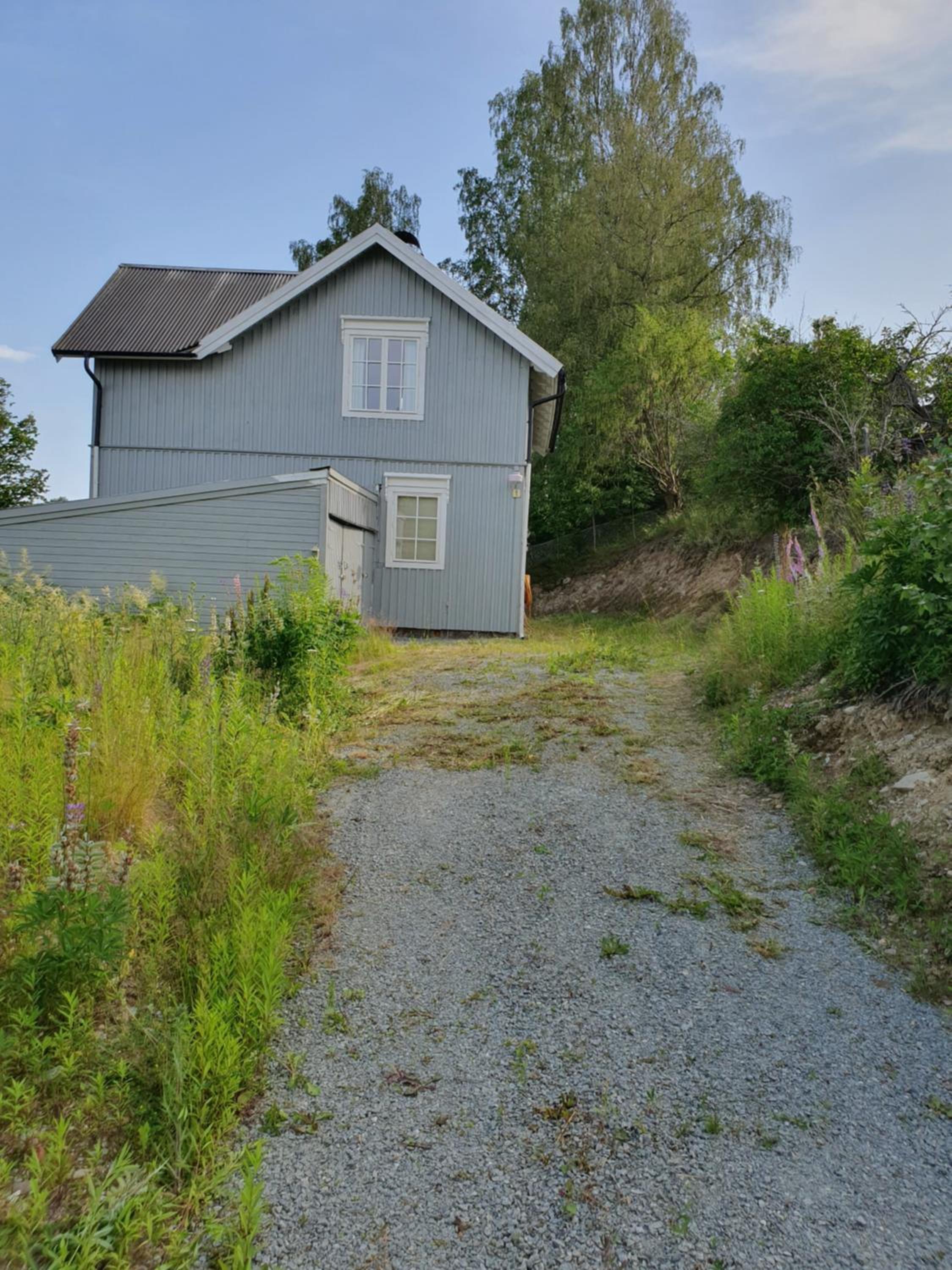 Three-Bedroom House - Photo 55