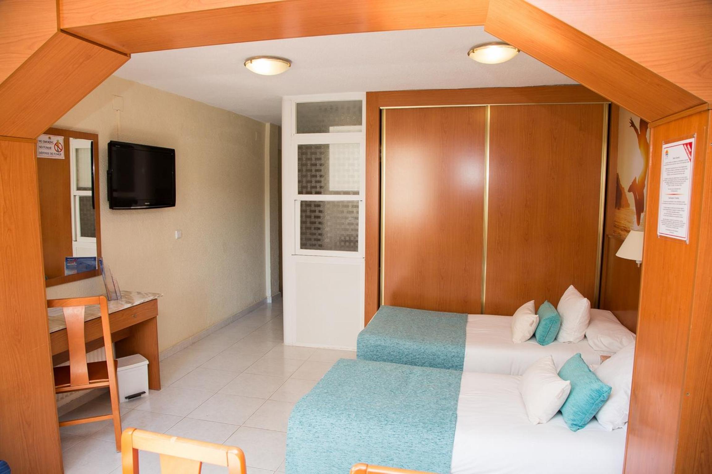 Standard Apartment (2 Adults) - Photo 6